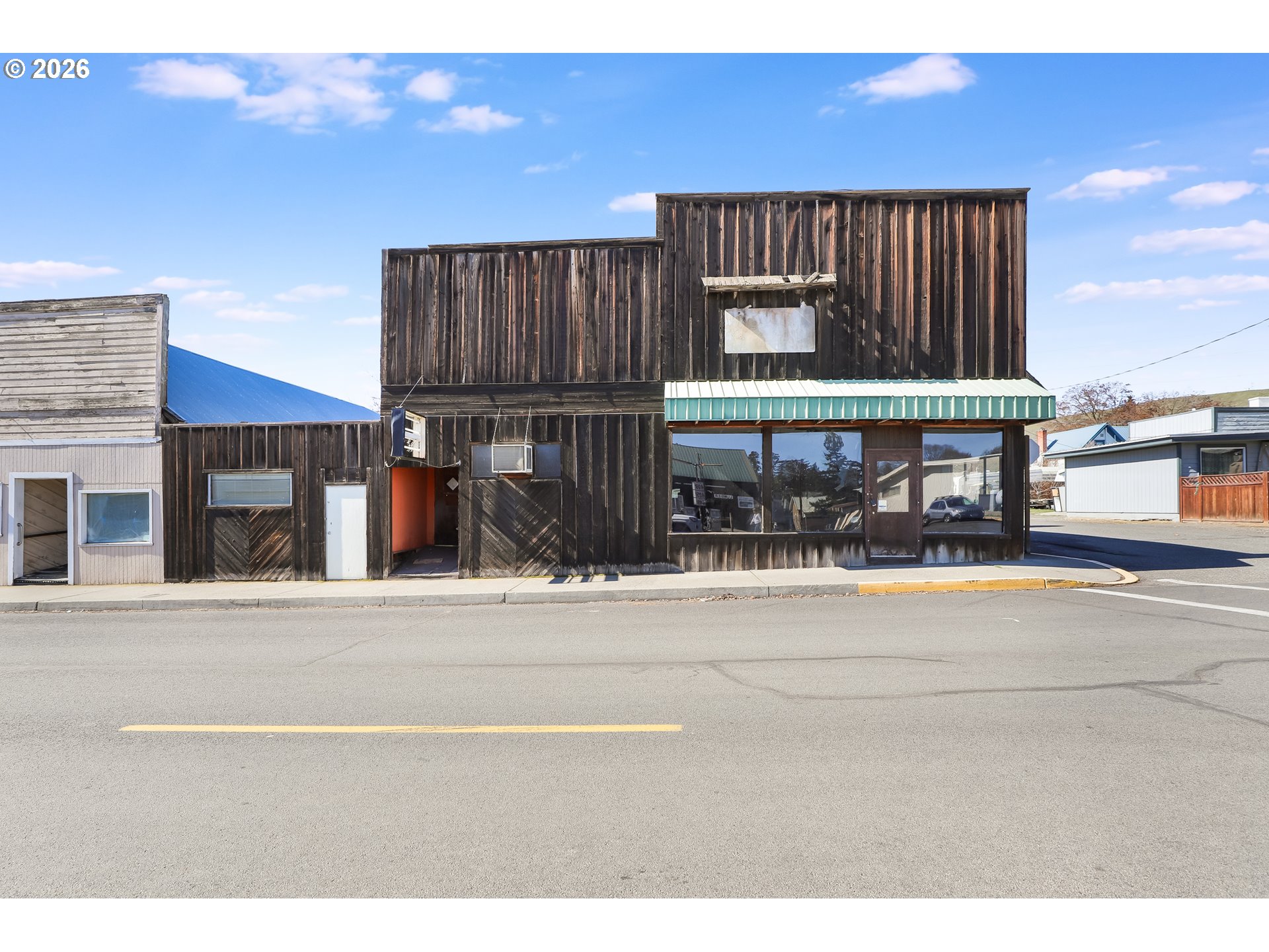 main property photo 1