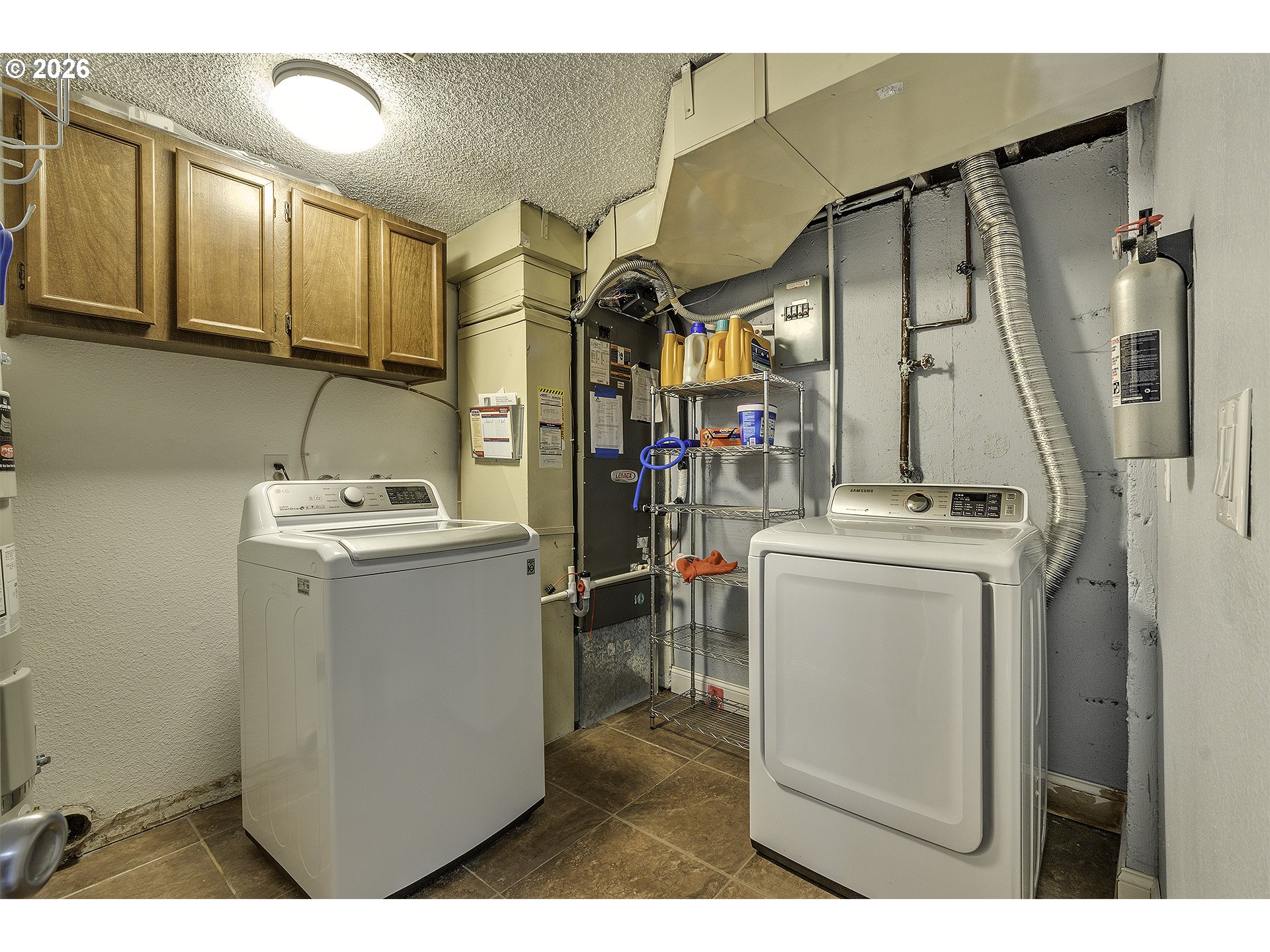 property viewer photo 26