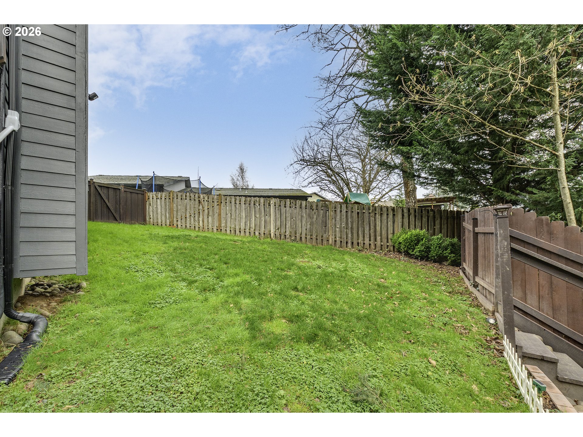 property viewer photo 30