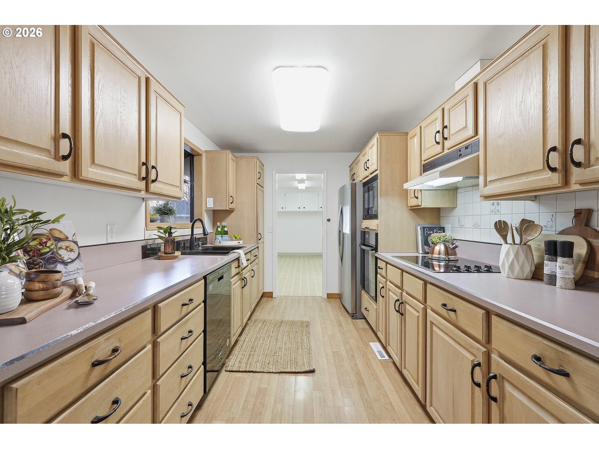 property viewer photo 11