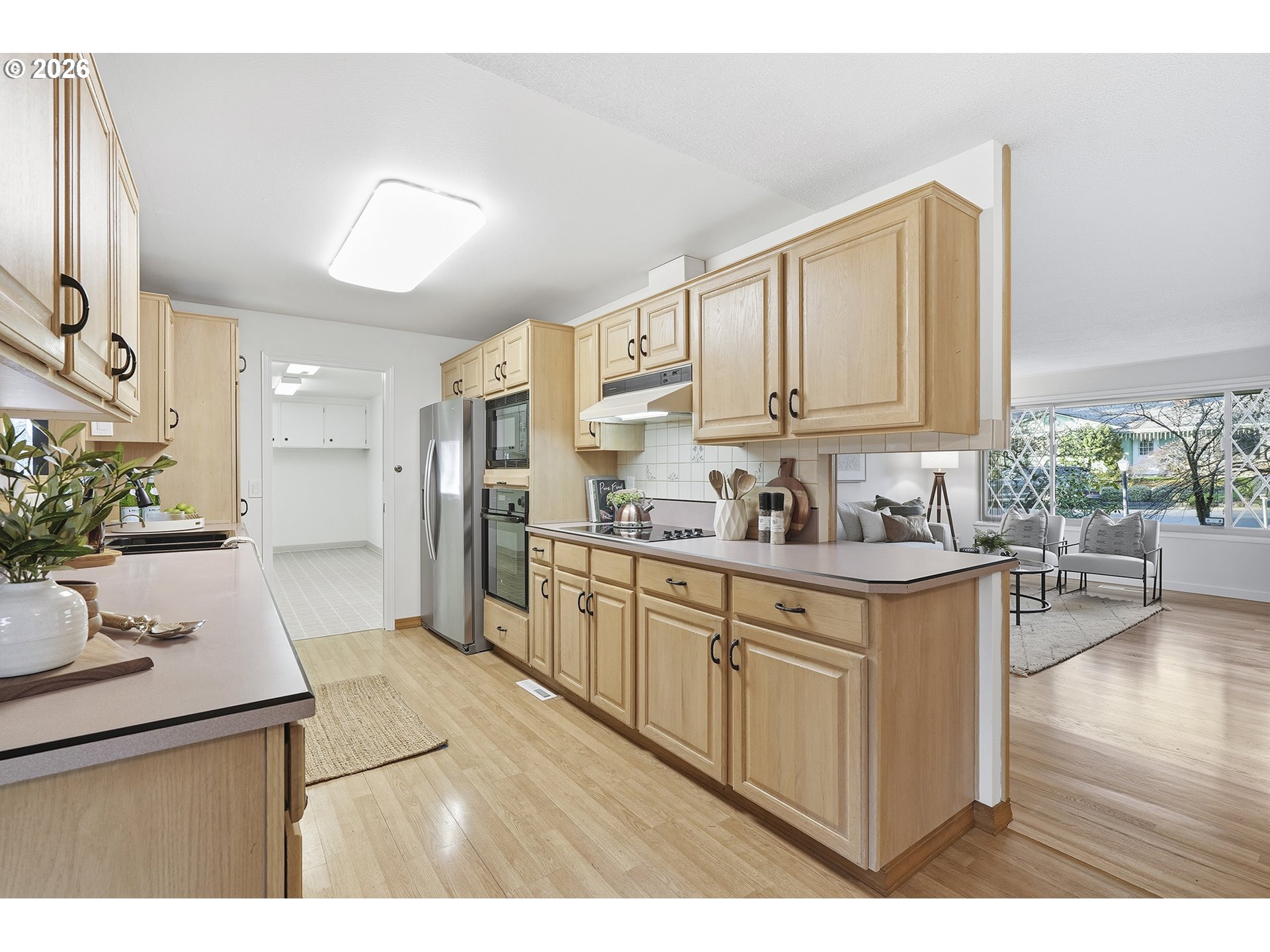 property viewer photo 12