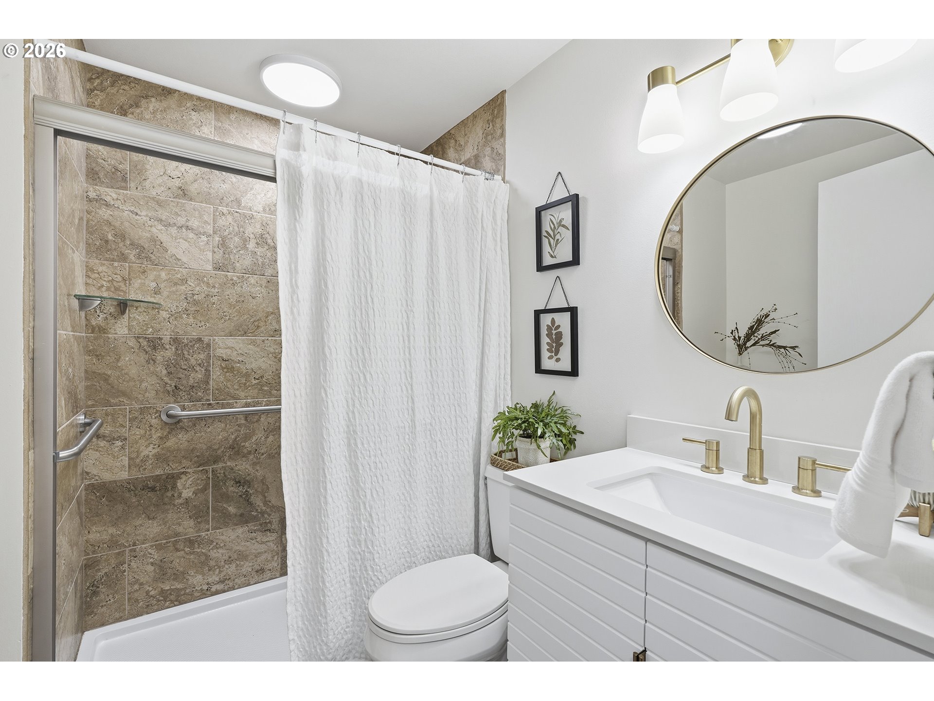 property viewer photo 14