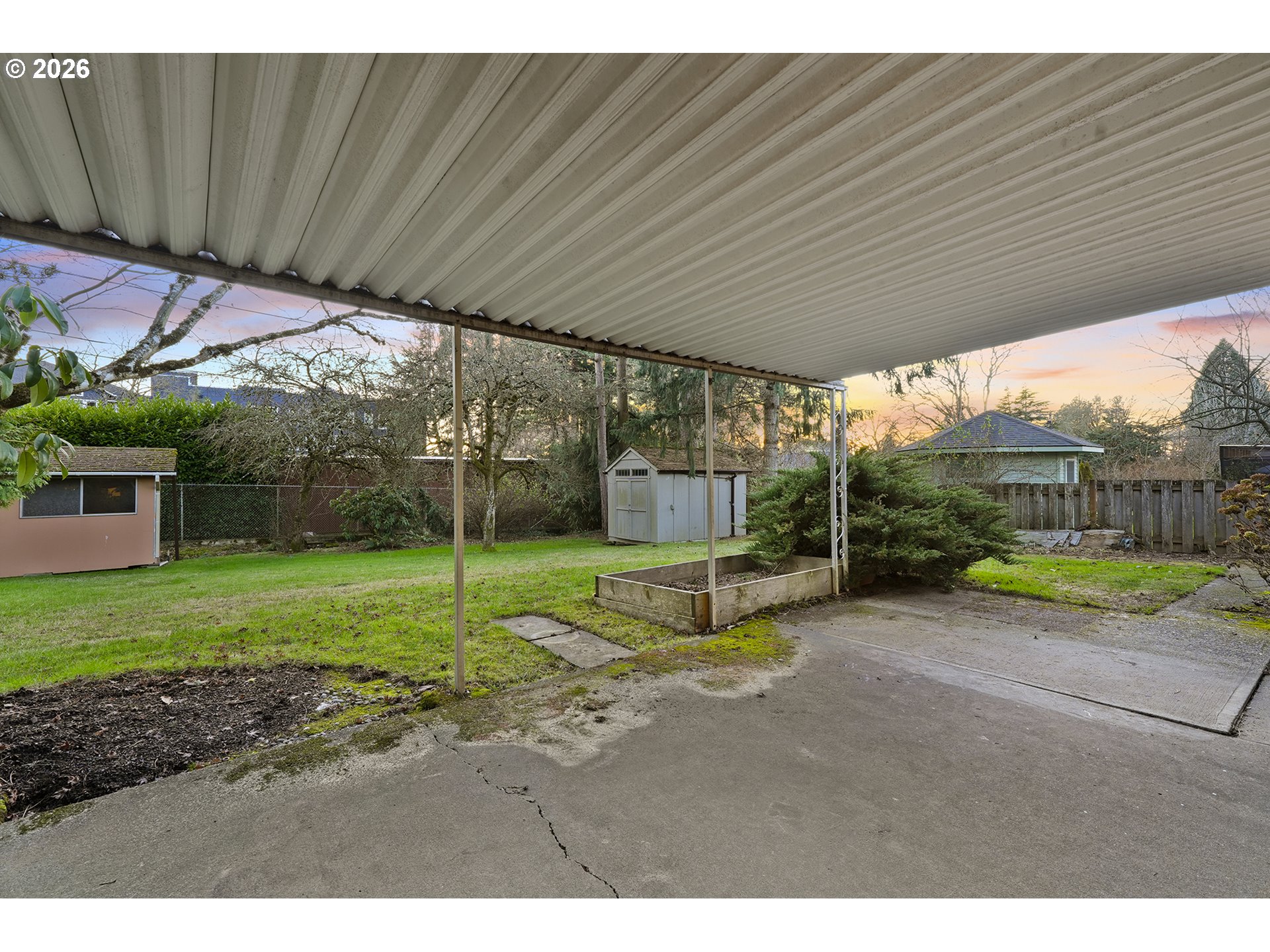 property viewer photo 25