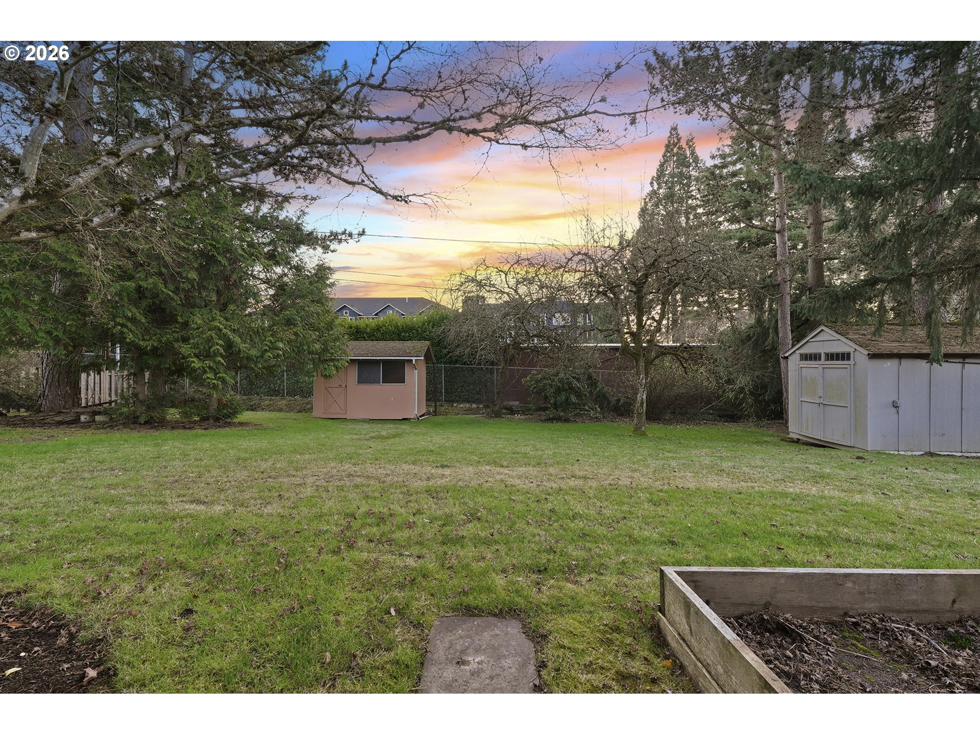property viewer photo 27