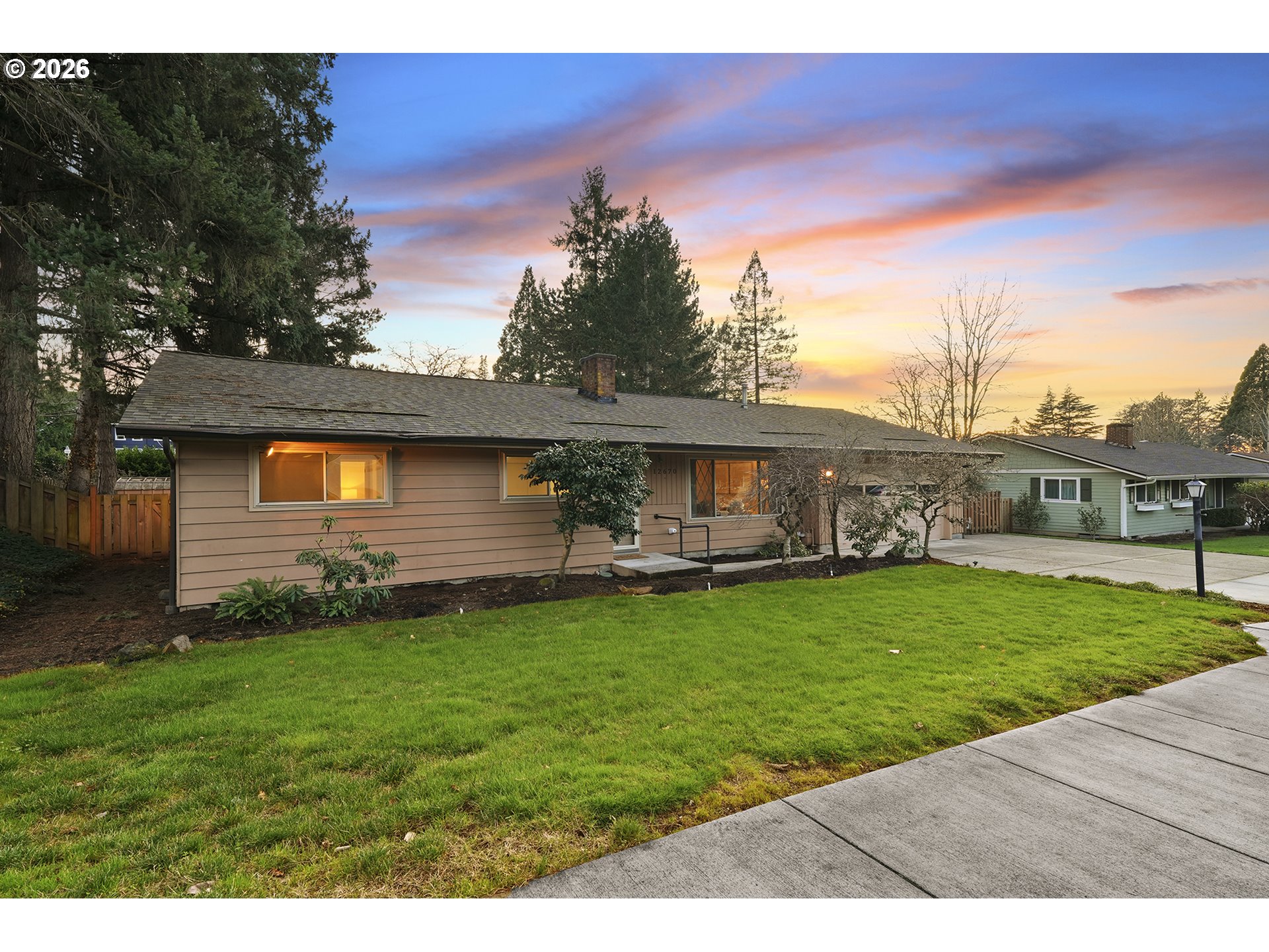 property viewer photo 42
