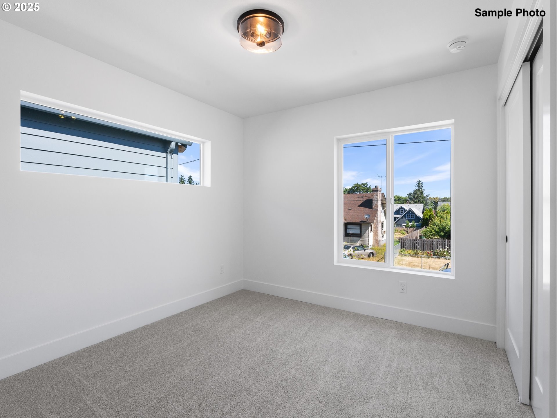 property viewer photo 10