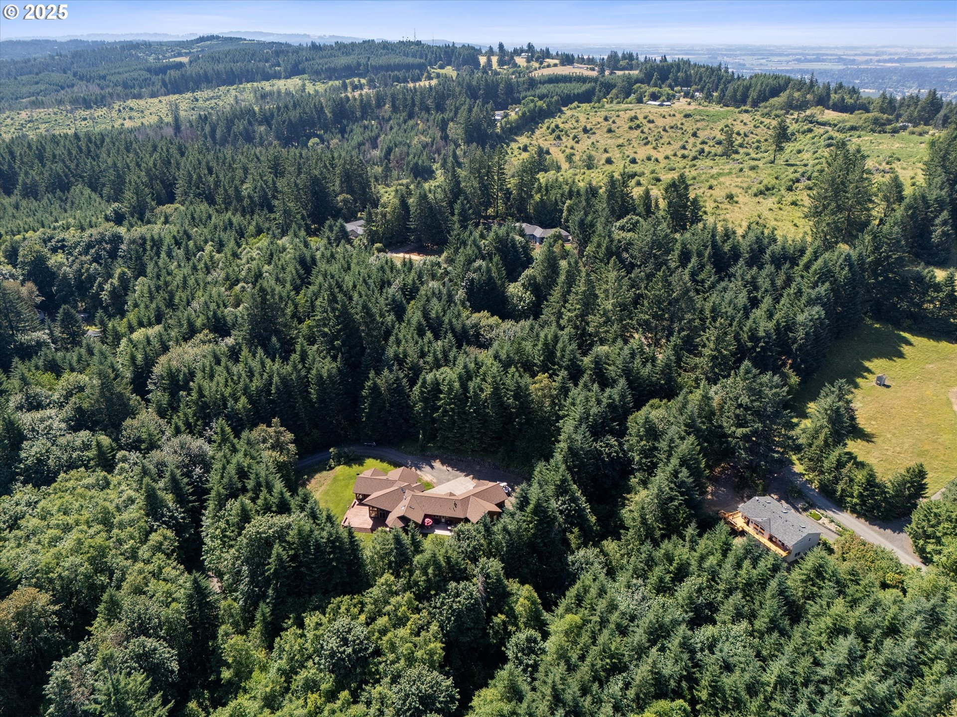 main property photo 45