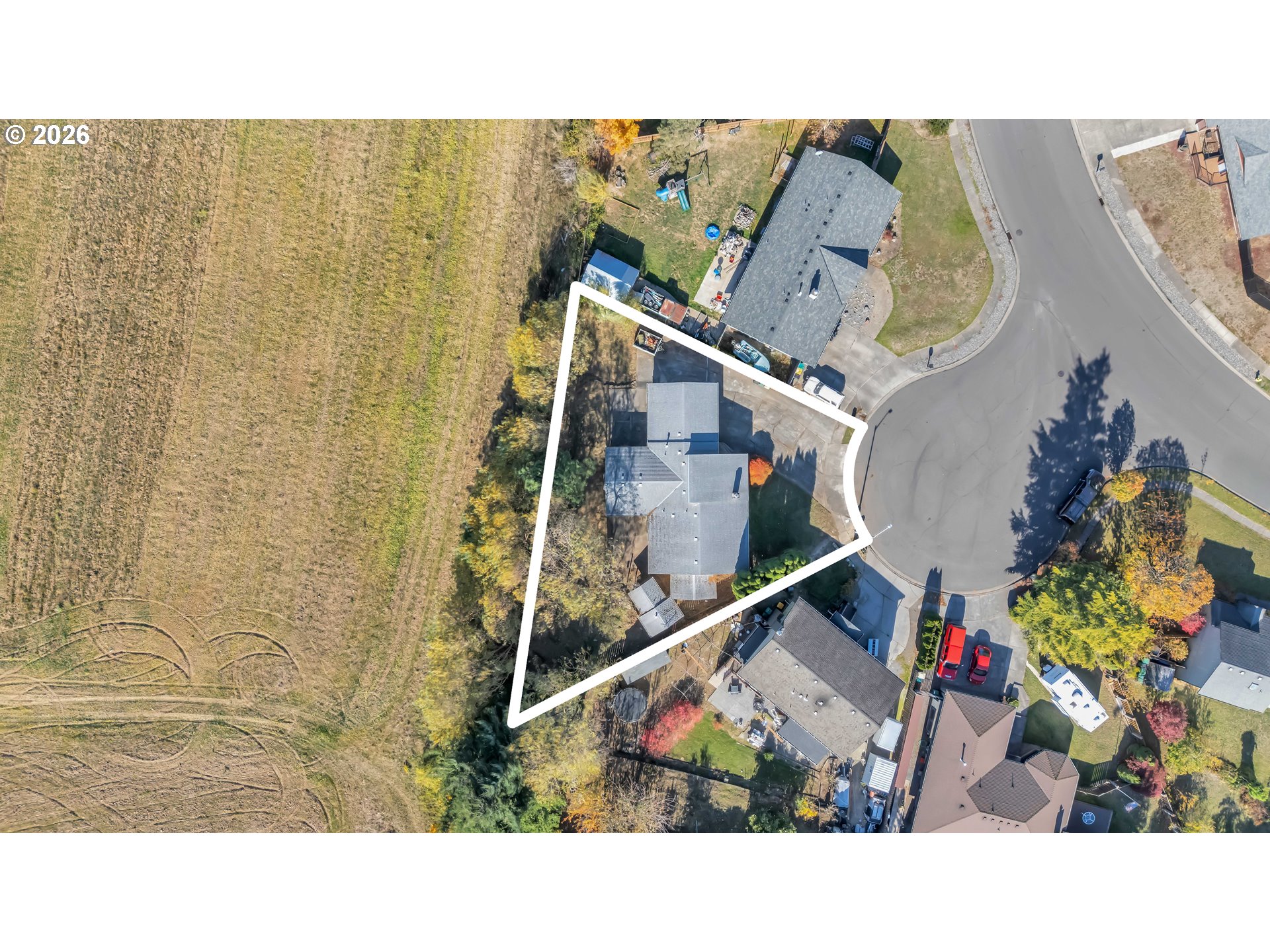 main property photo 44