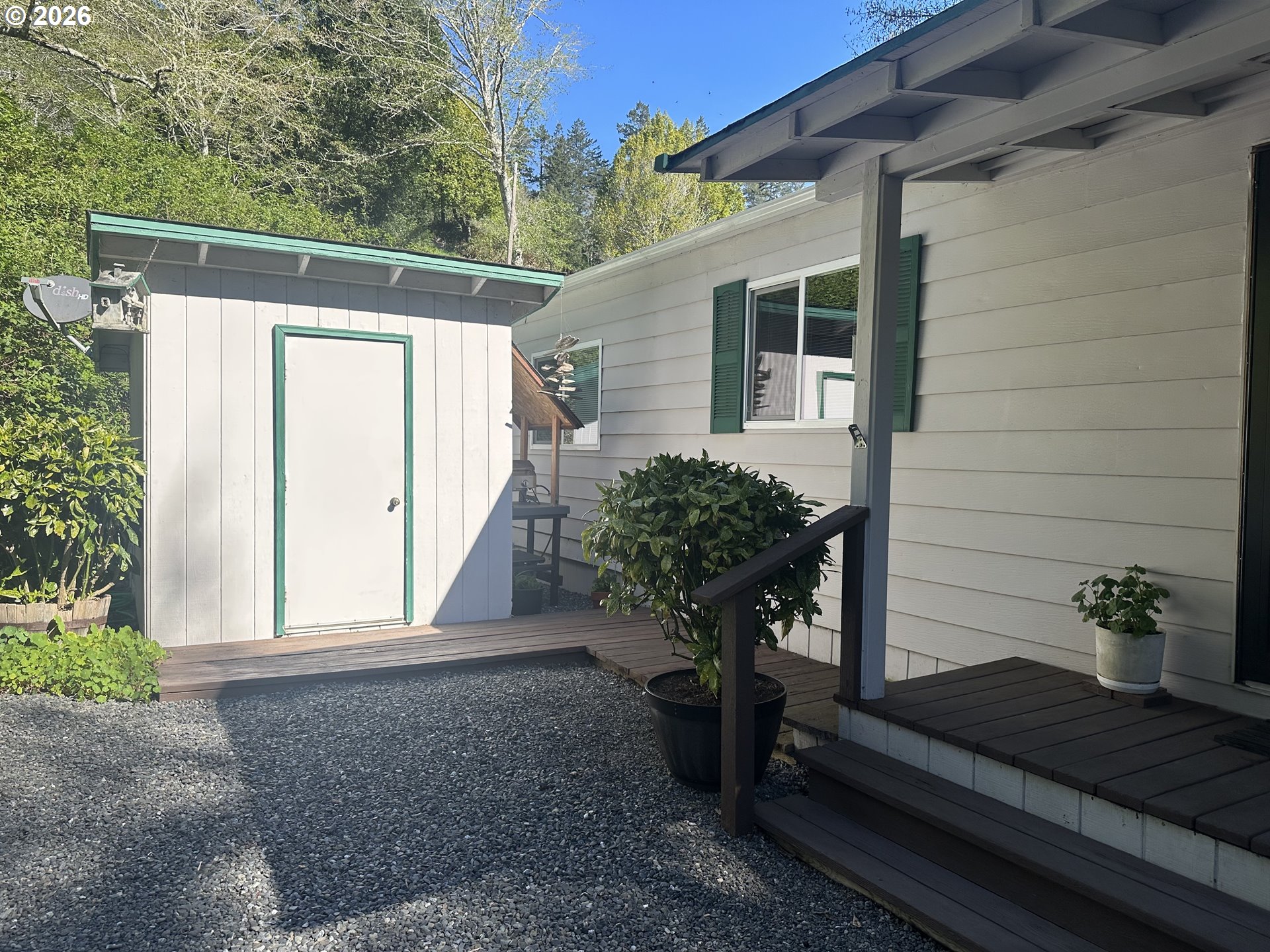 main property photo 21