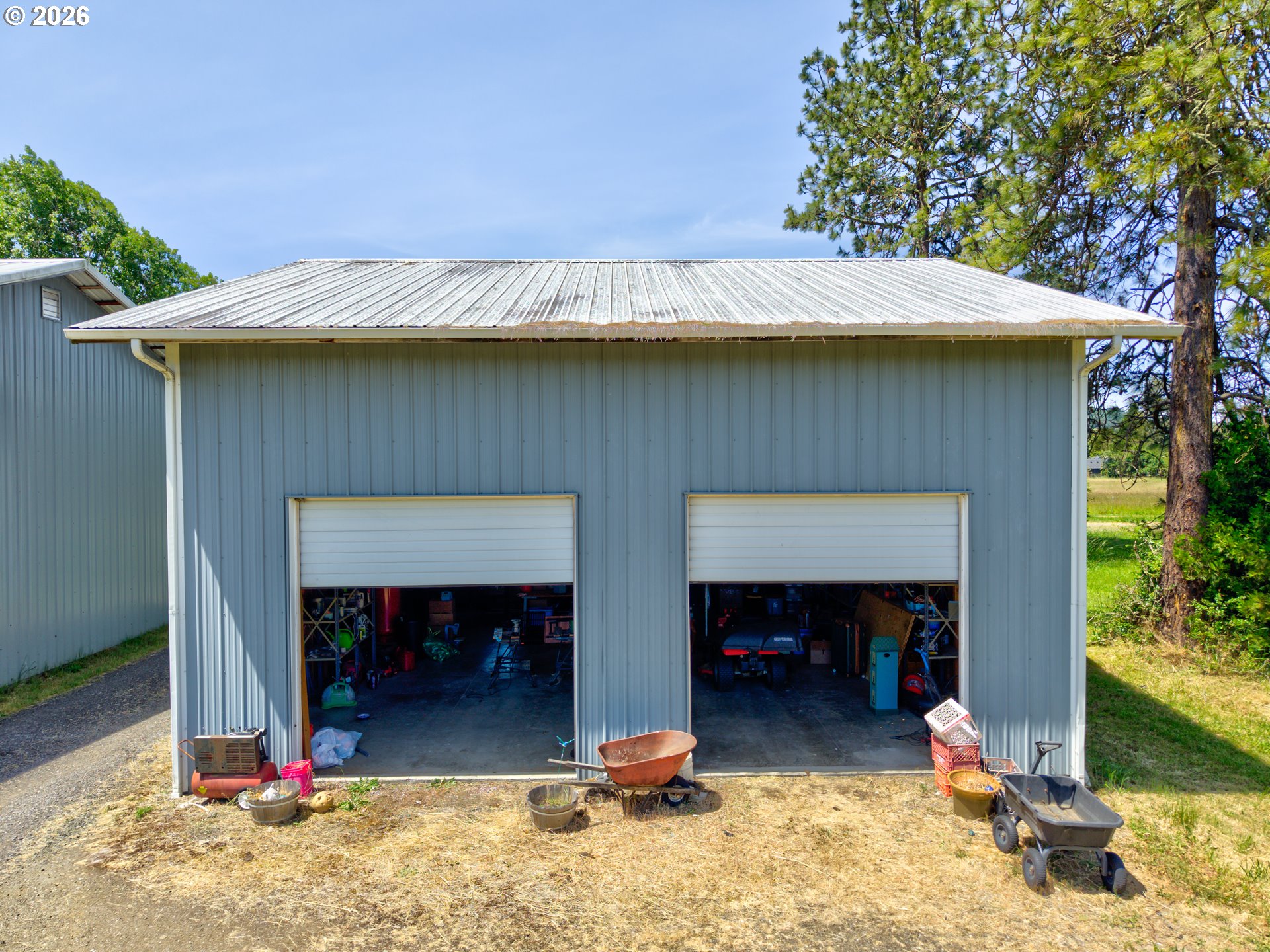 main property photo 24