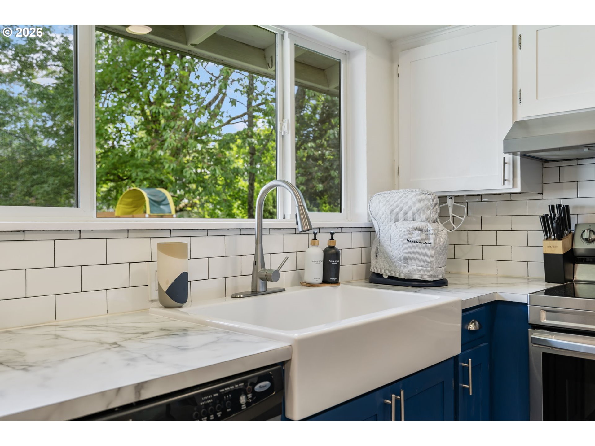 property viewer photo 10