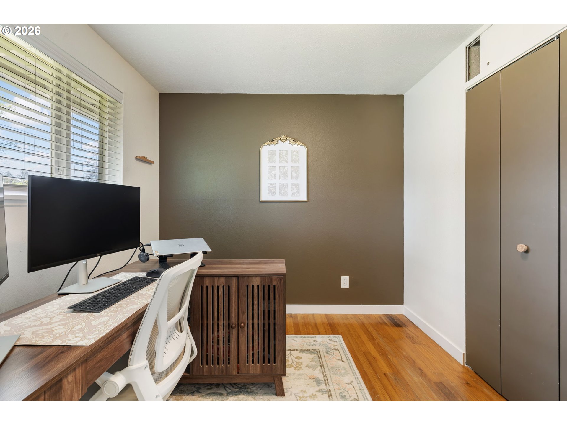 property viewer photo 22