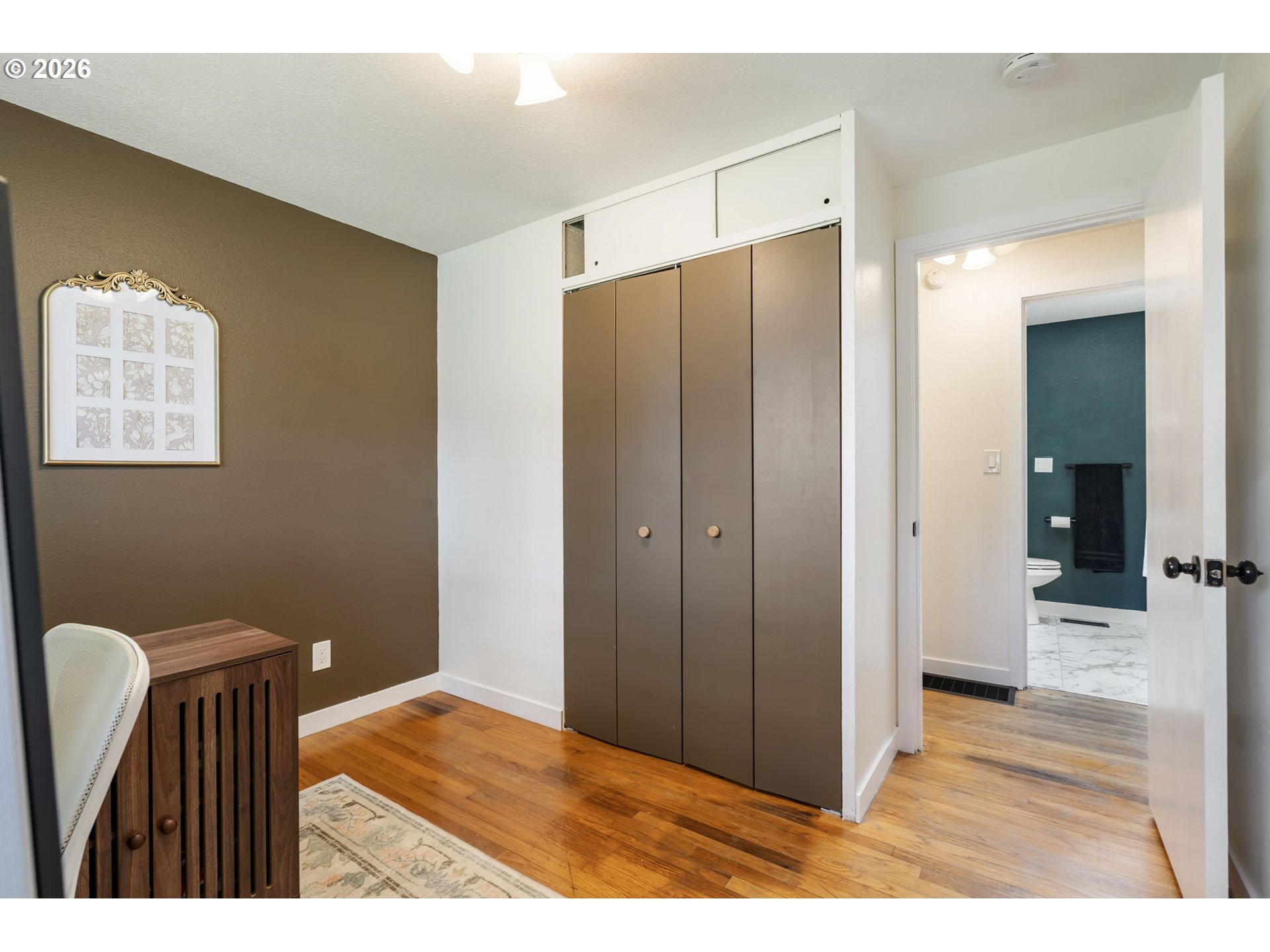 property viewer photo 23