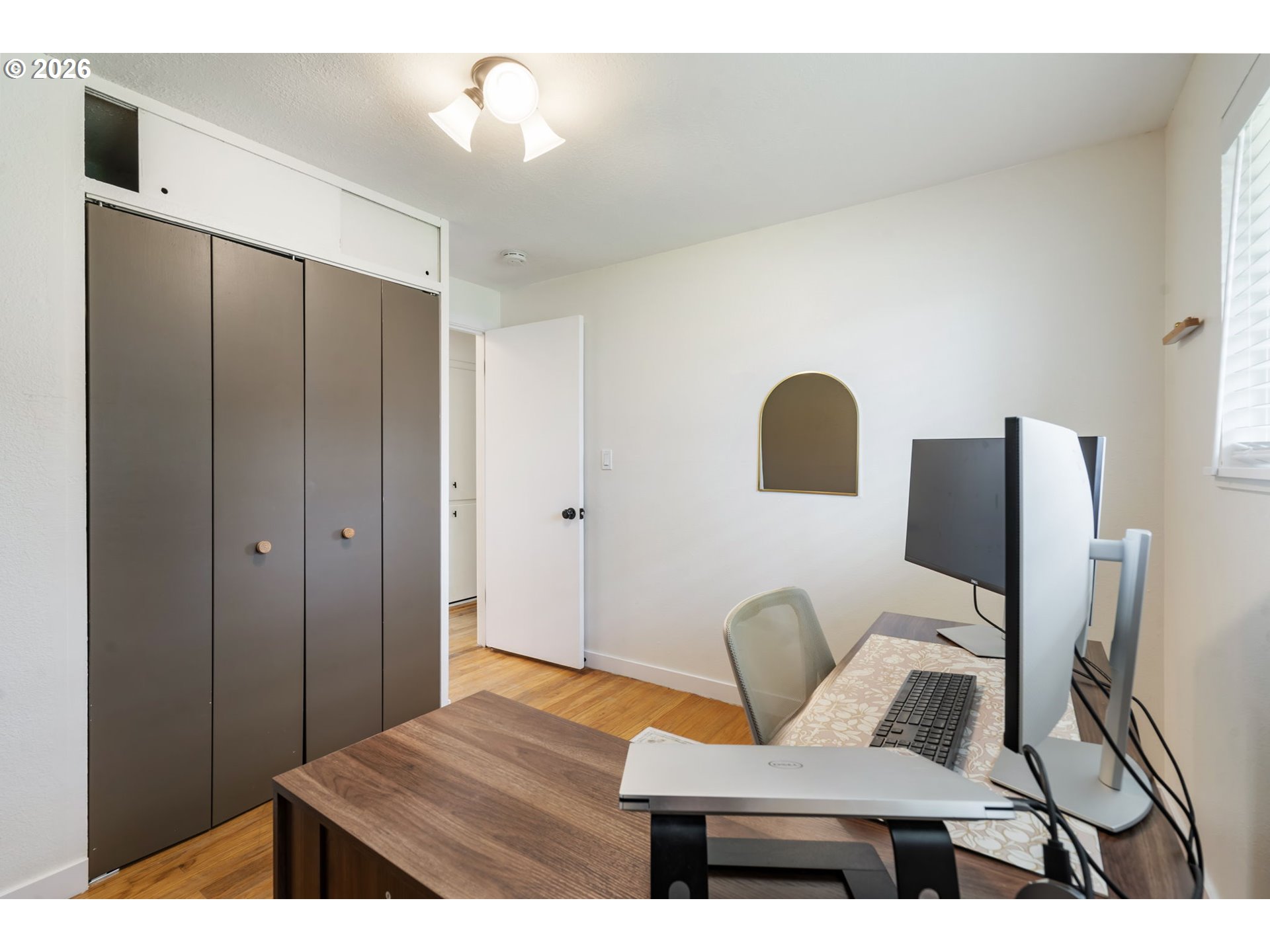 property viewer photo 24