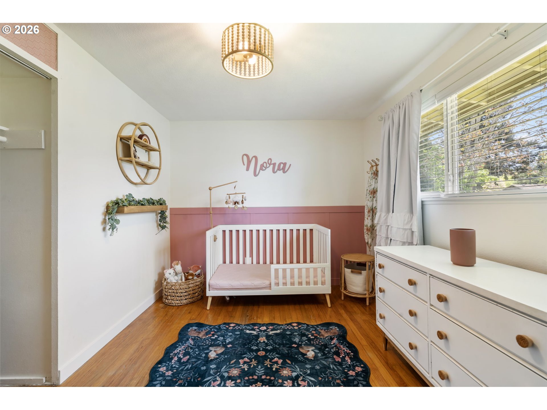 property viewer photo 26