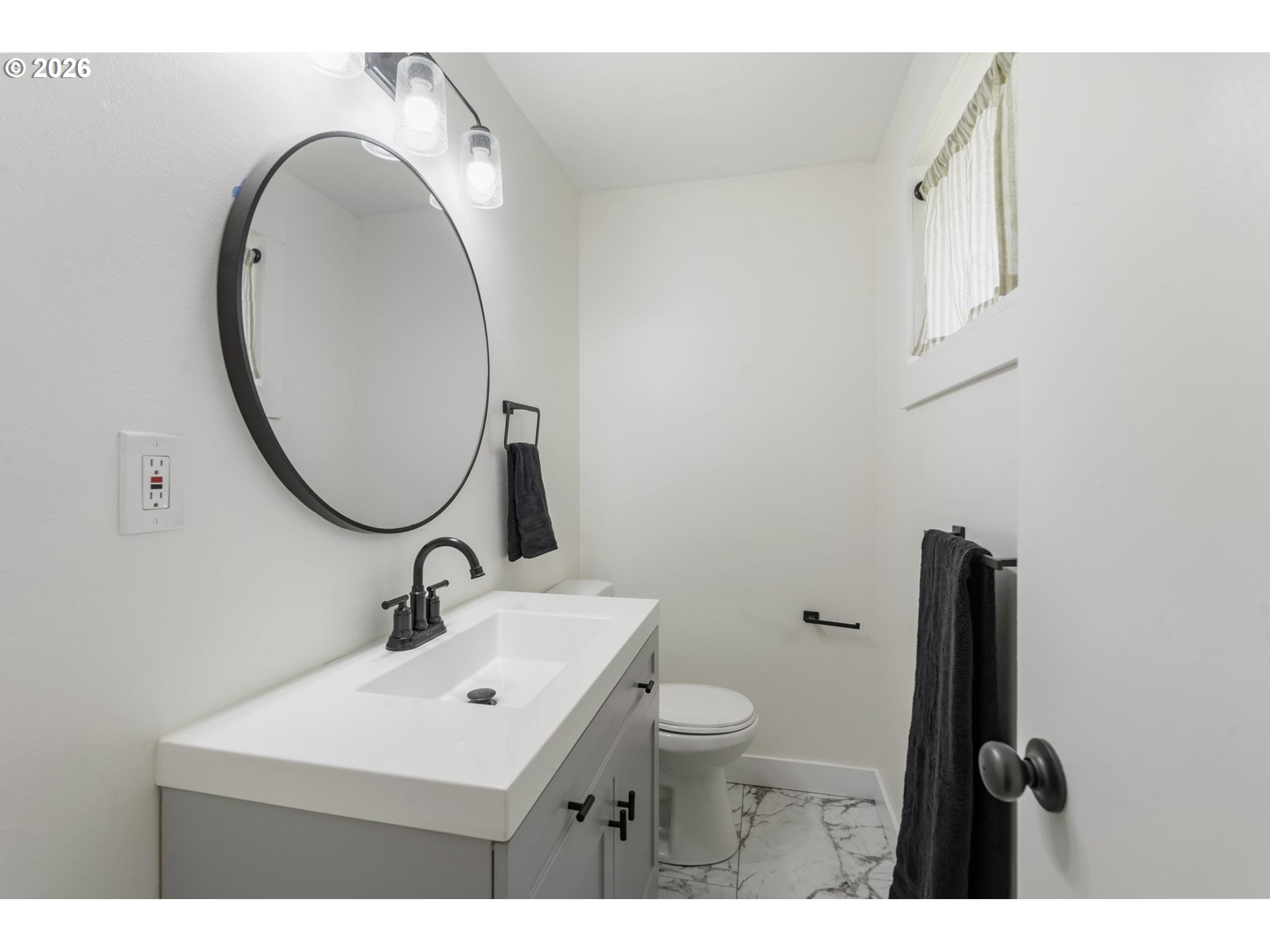 property viewer photo 34