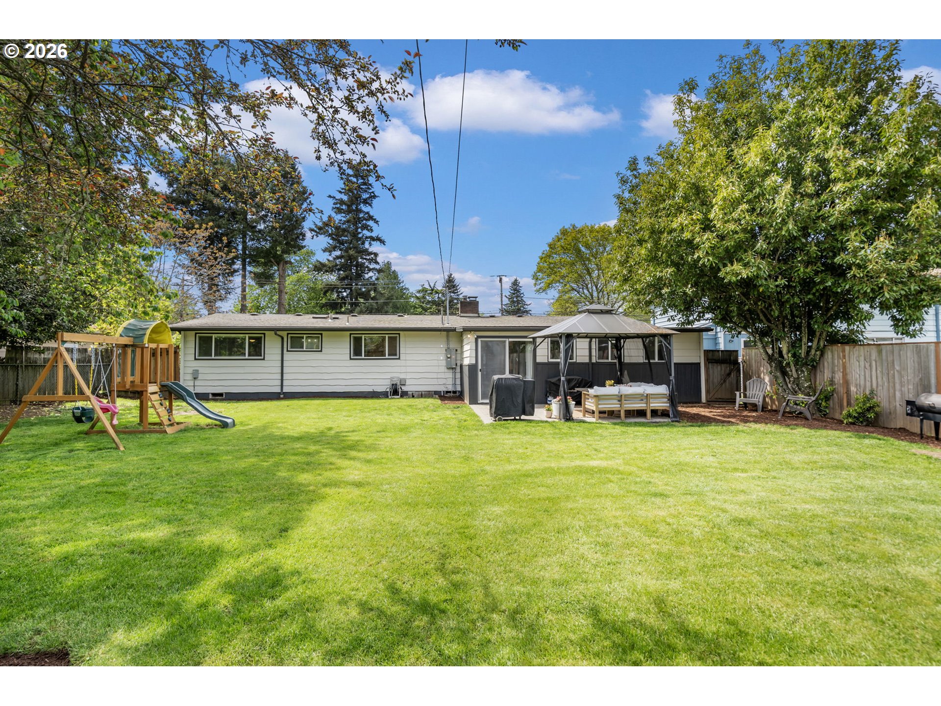 property viewer photo 39
