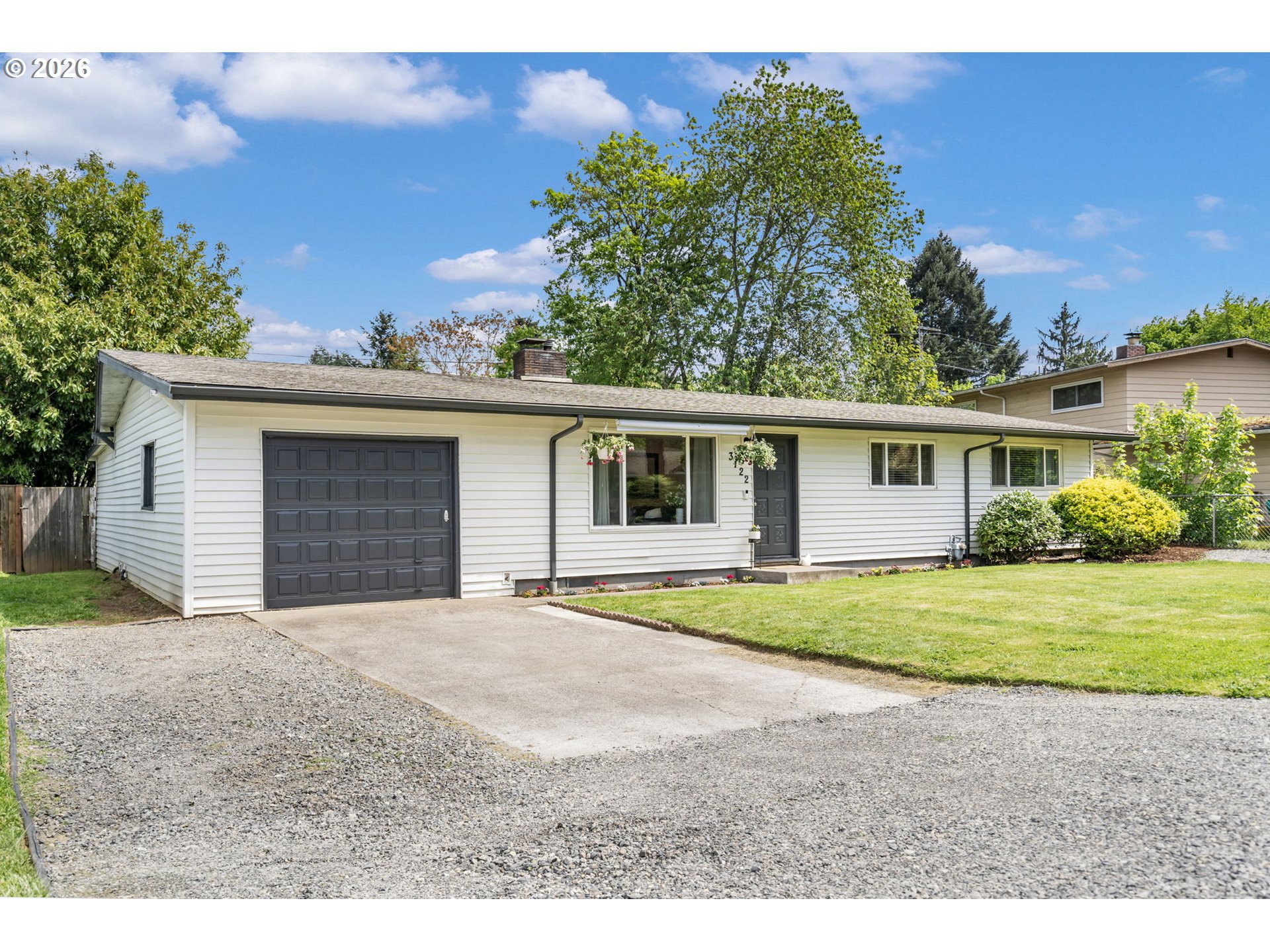 property viewer photo 43