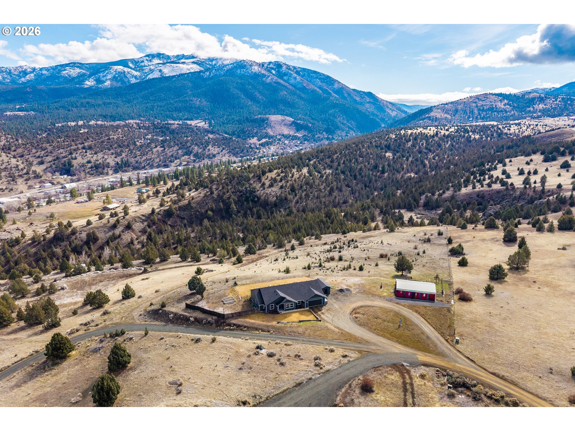 main property photo 41