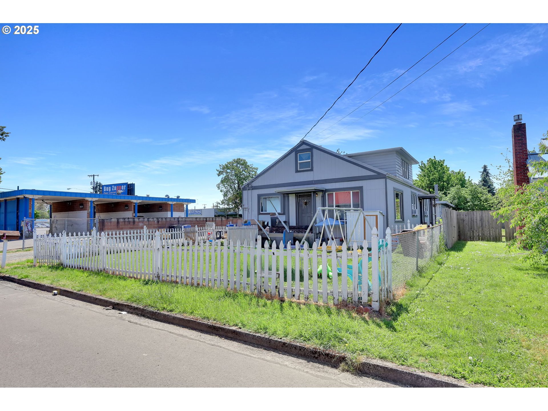 main property photo 2