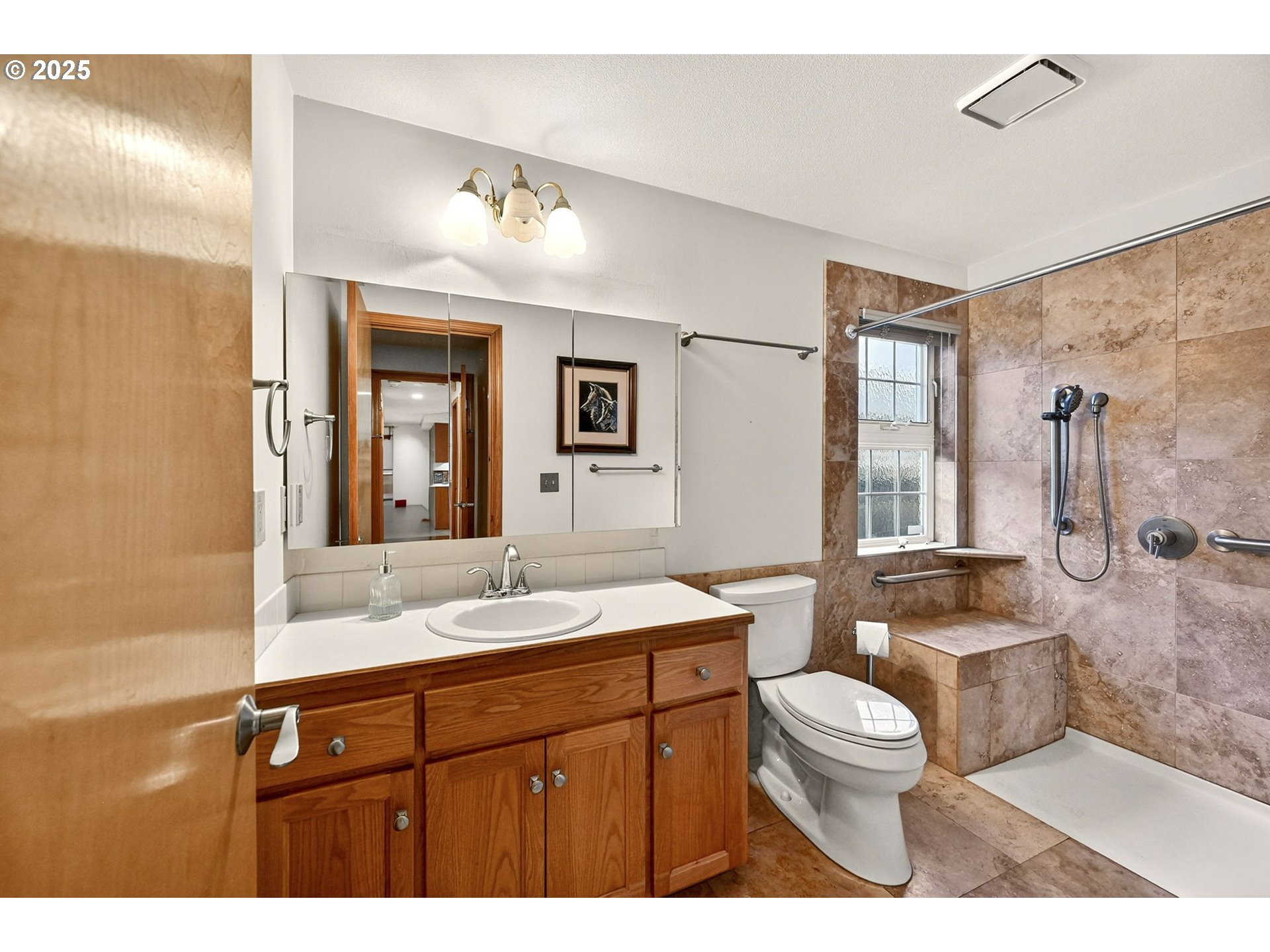 property viewer photo 22