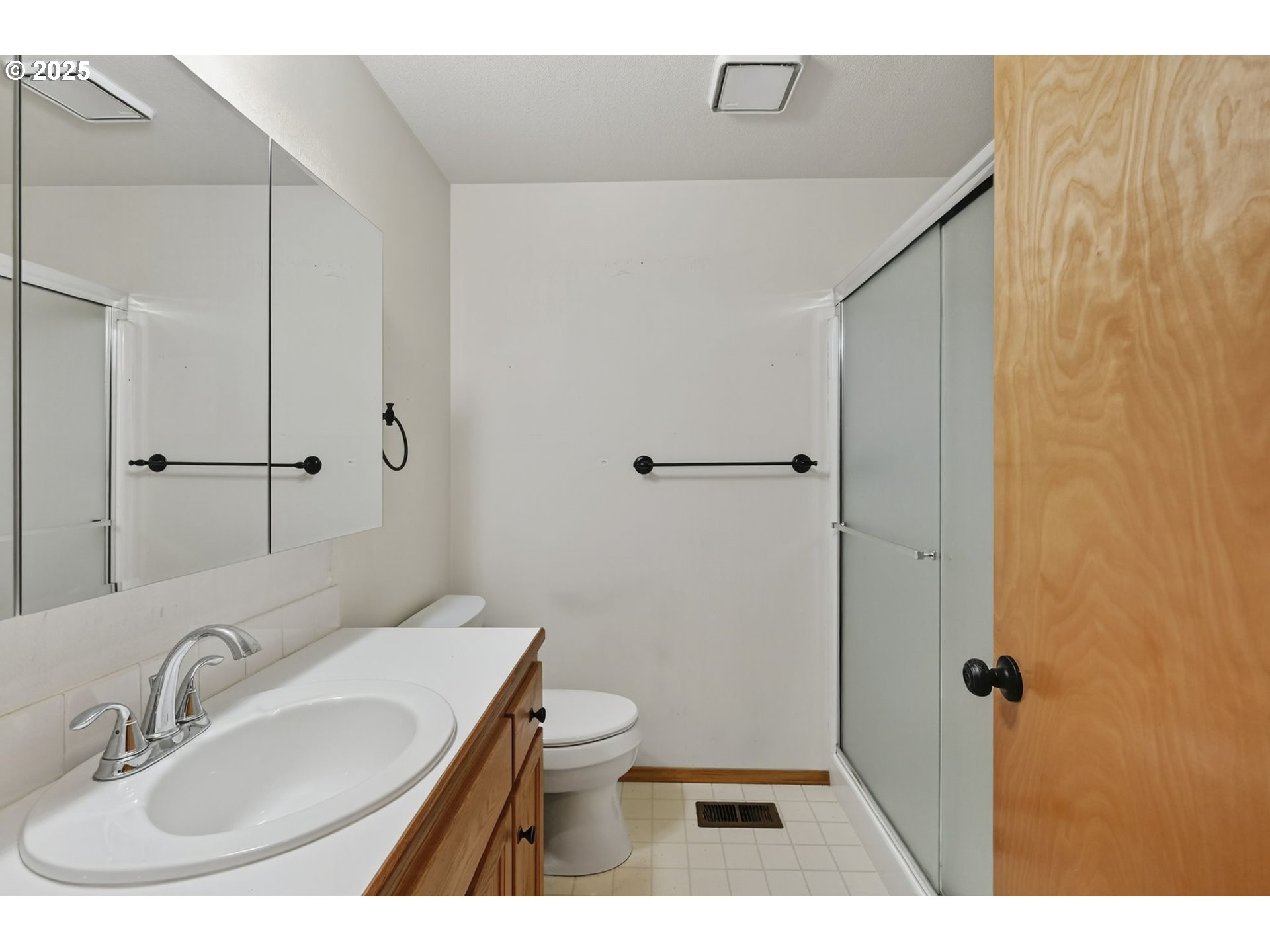 property viewer photo 26