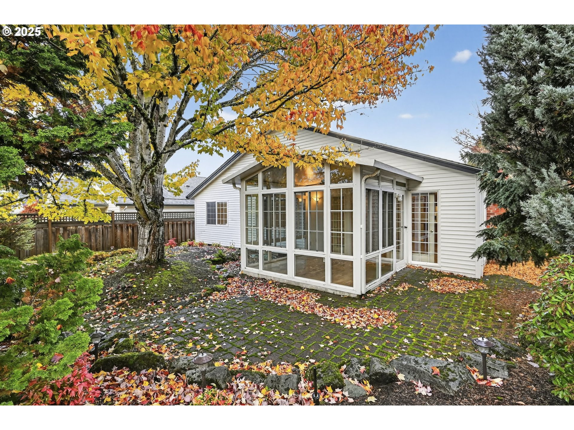 property viewer photo 28