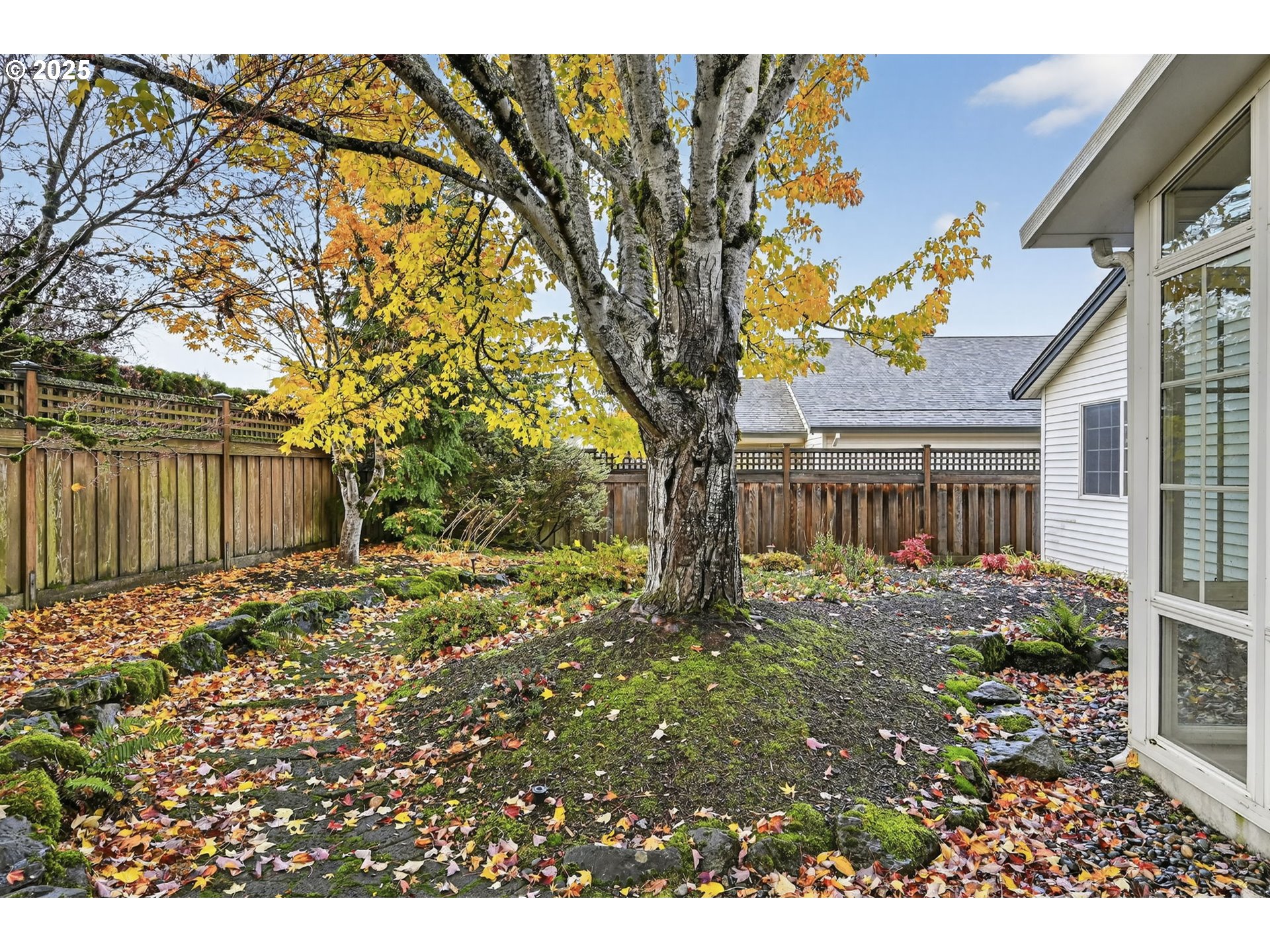 property viewer photo 29