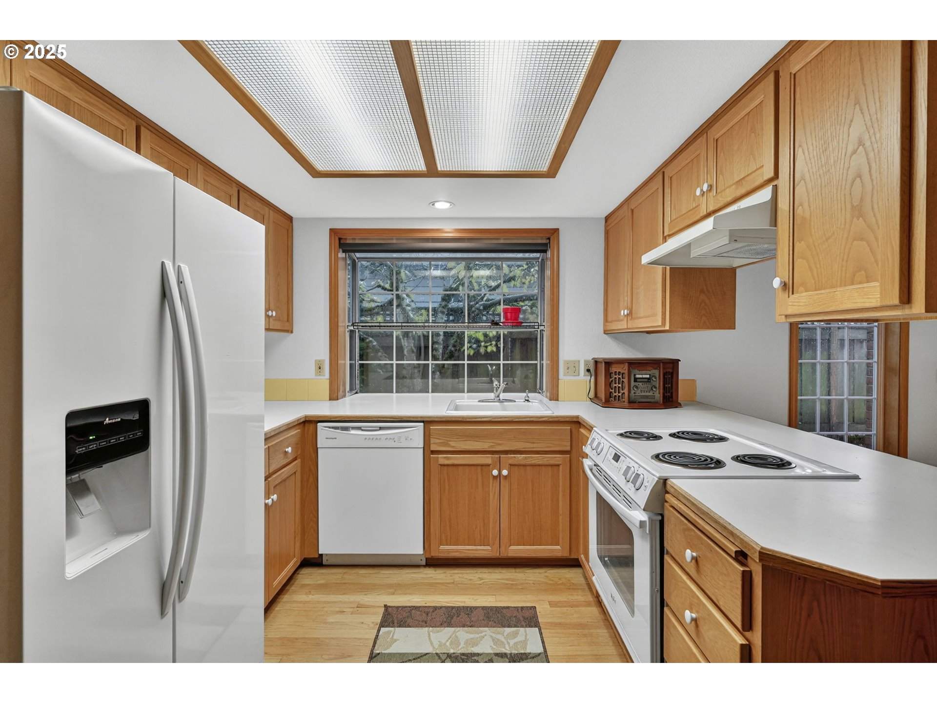 property viewer photo 7