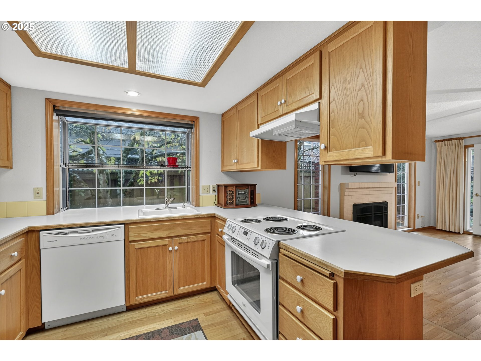 property viewer photo 8