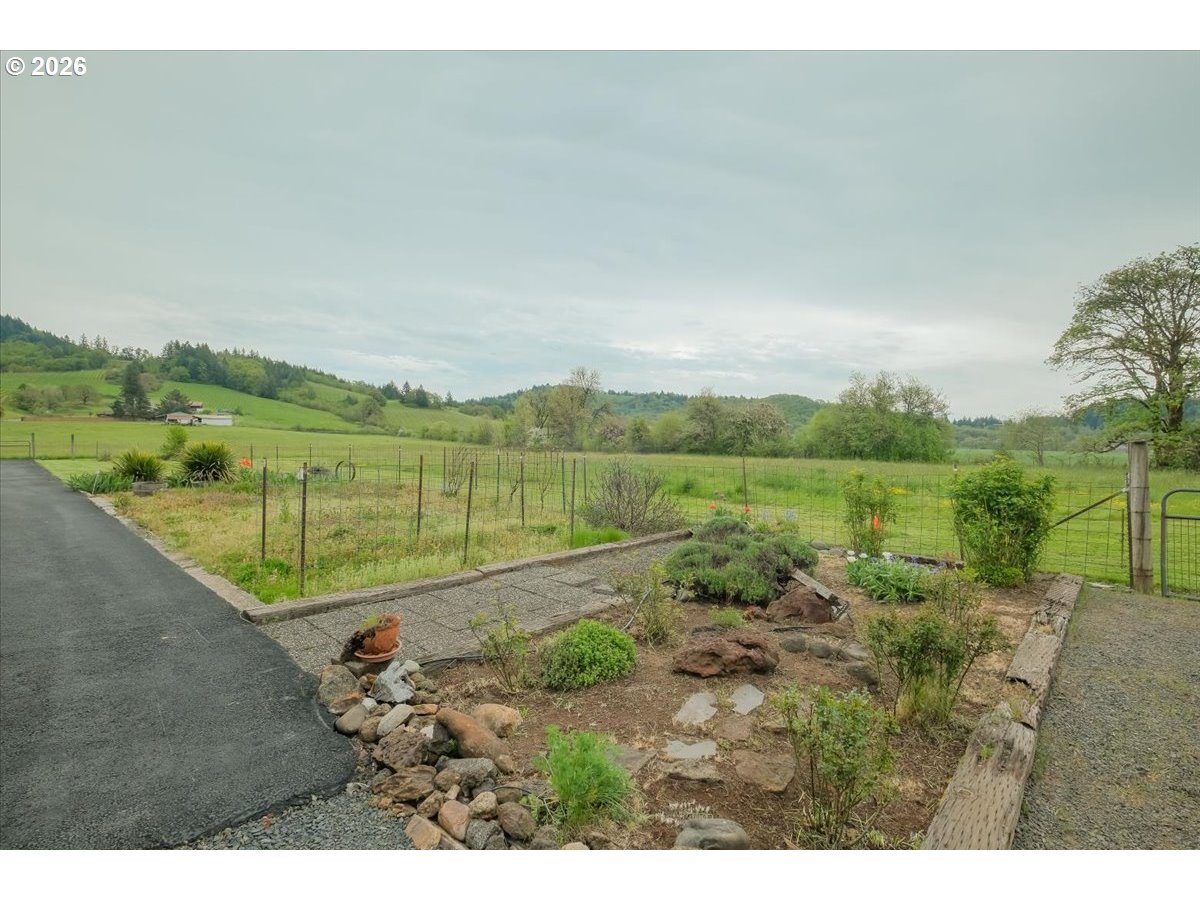 main property photo 44