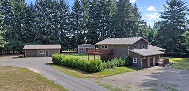 image of property with 4 Bed | 3 Bath | 2,196 Sqft