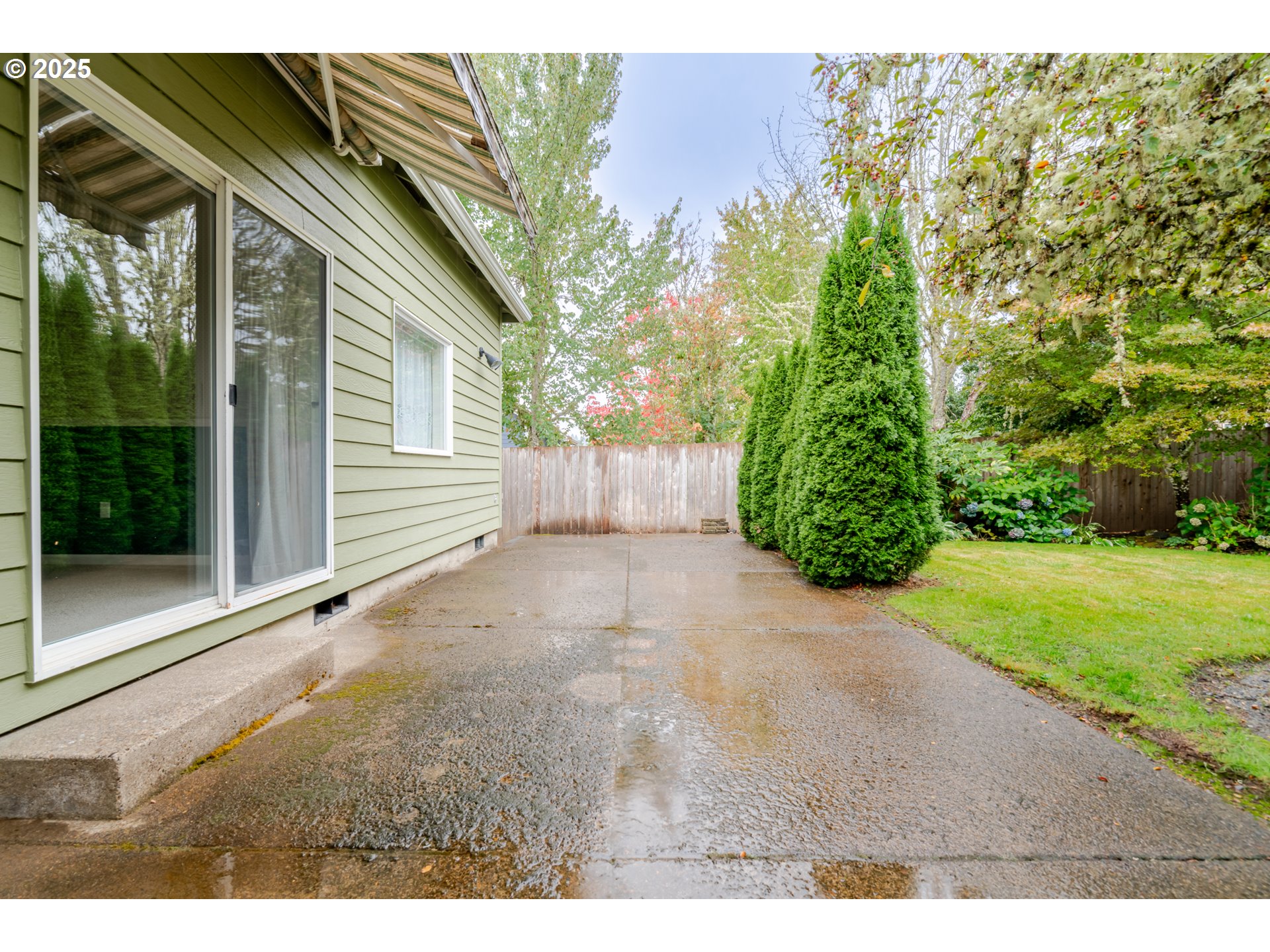 property viewer photo 32