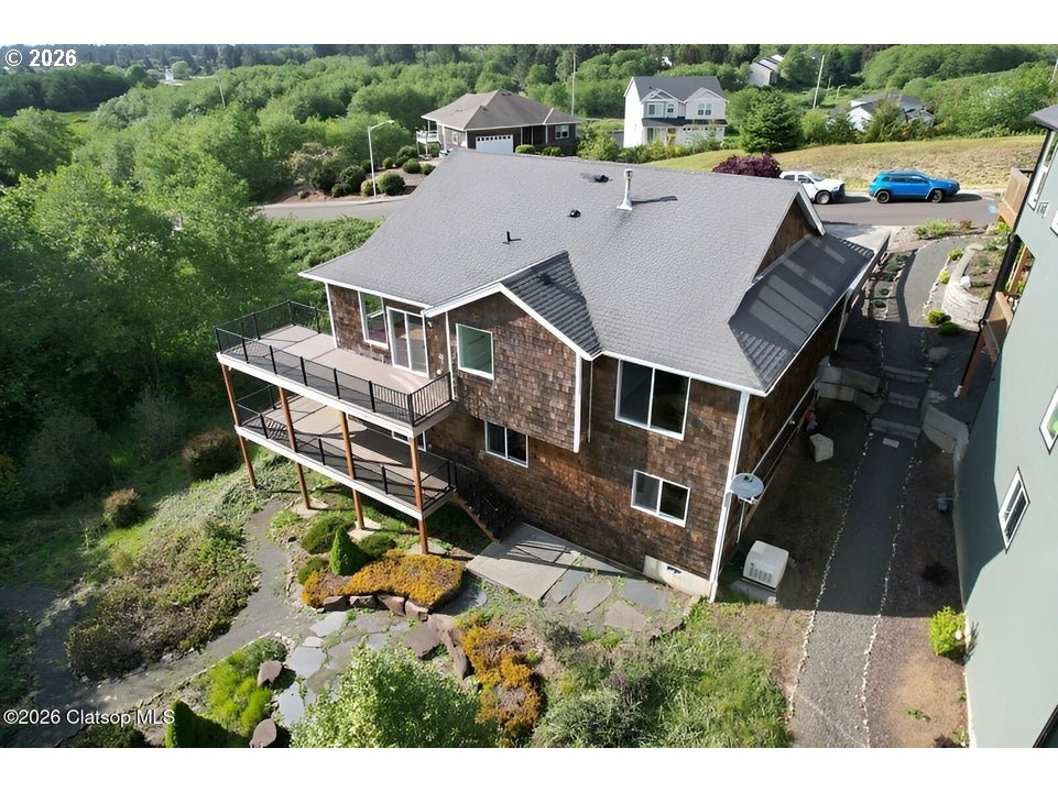 main property photo 47