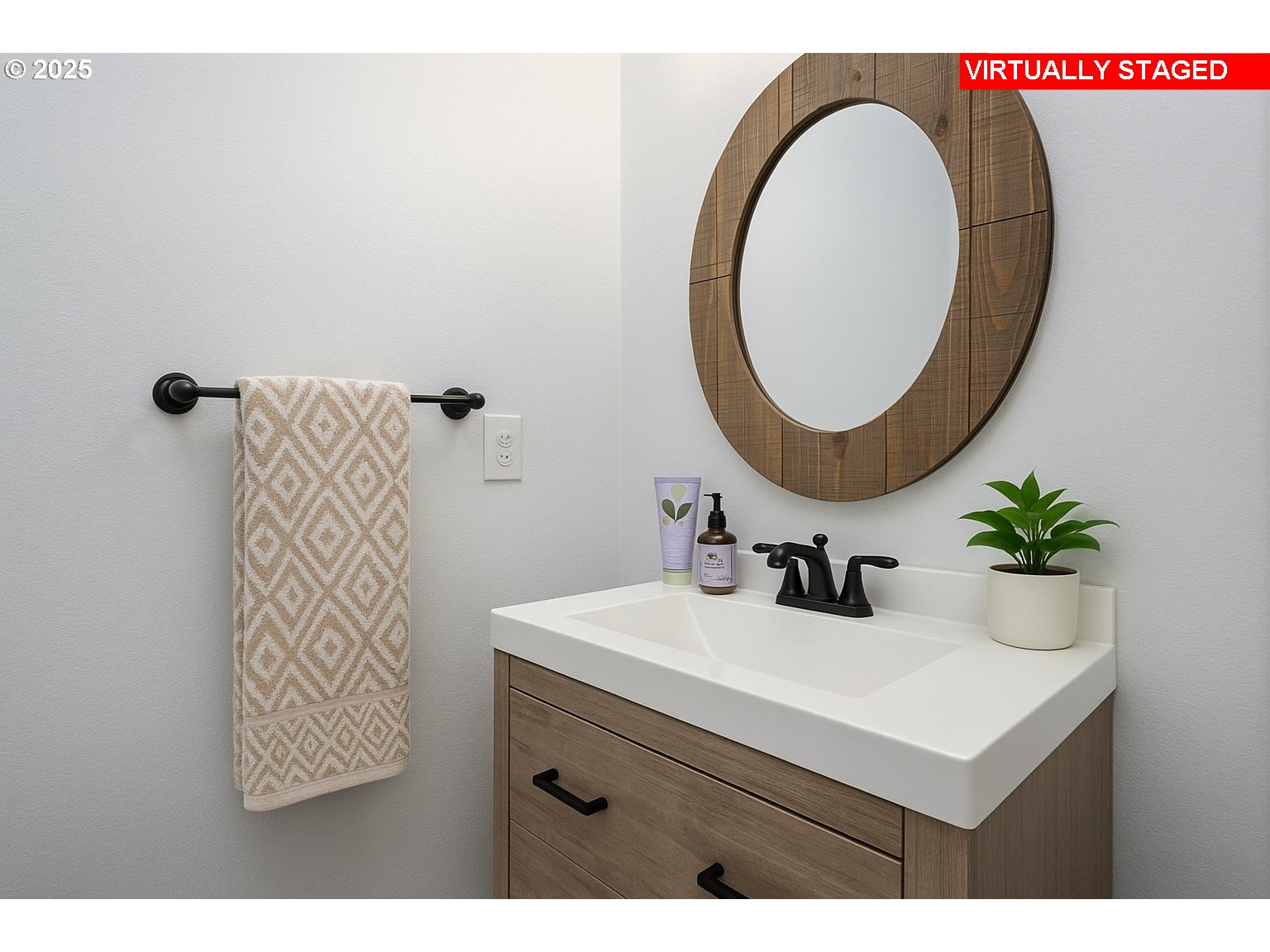 property viewer photo 13