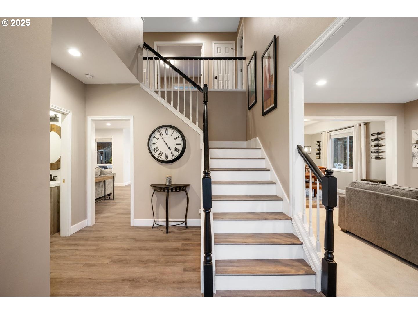 property viewer photo 14