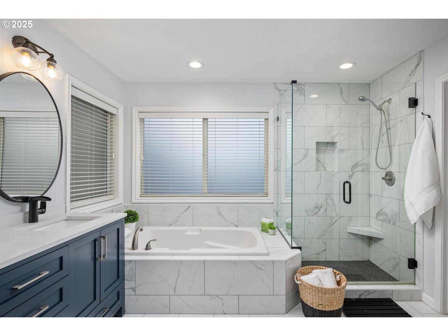 property viewer photo 21