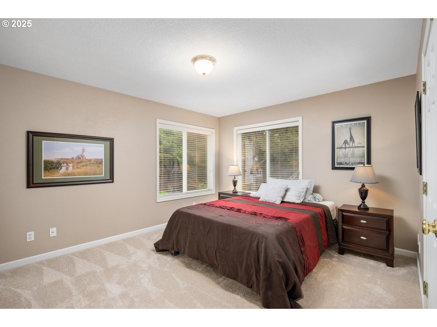property viewer photo 23