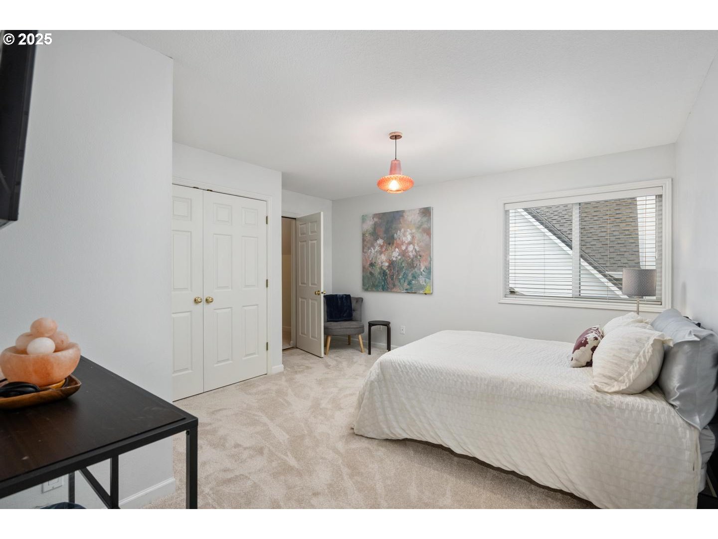 property viewer photo 24