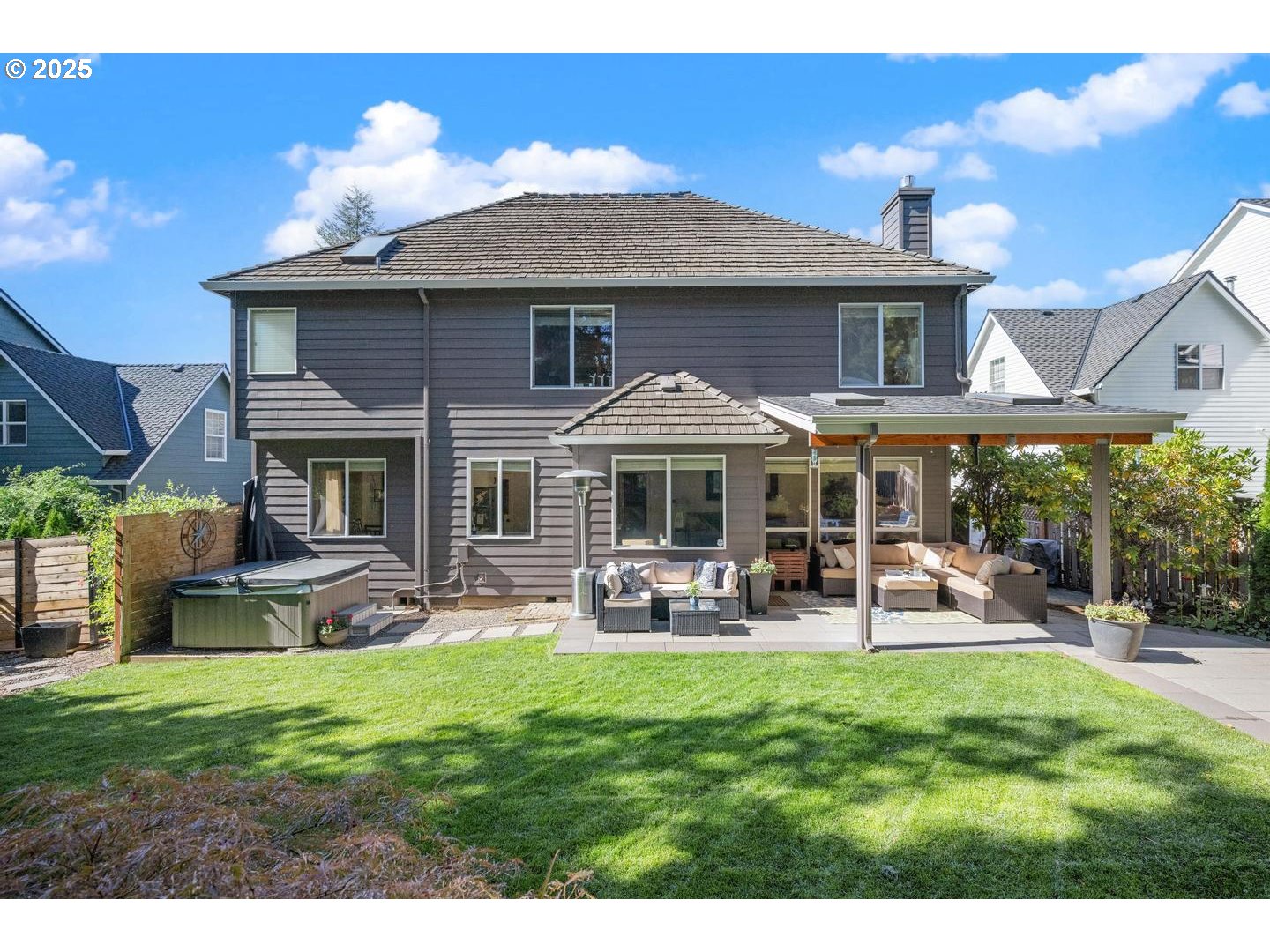 property viewer photo 3