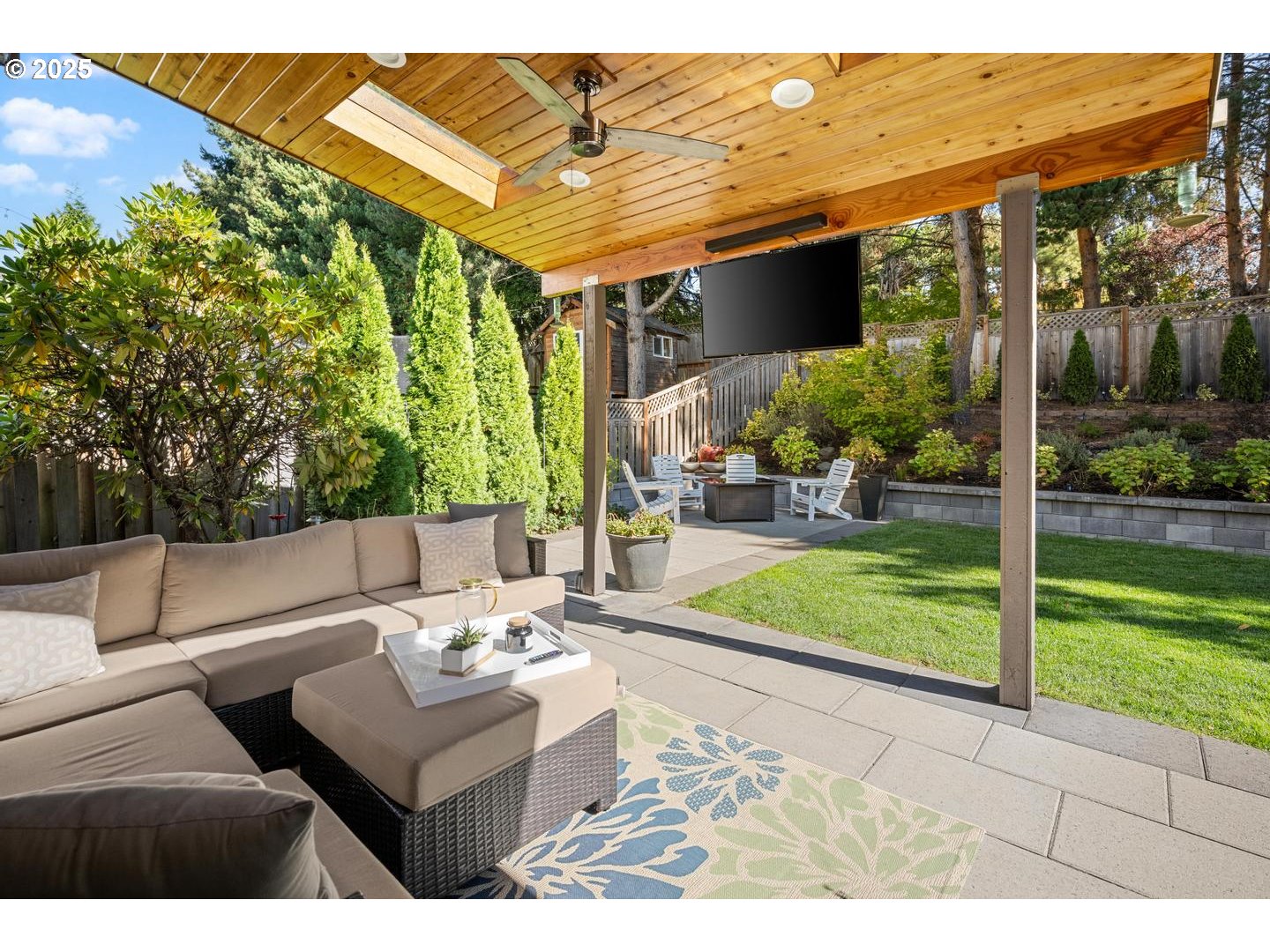 property viewer photo 33