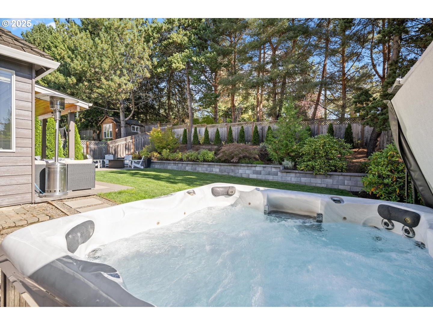 property viewer photo 38