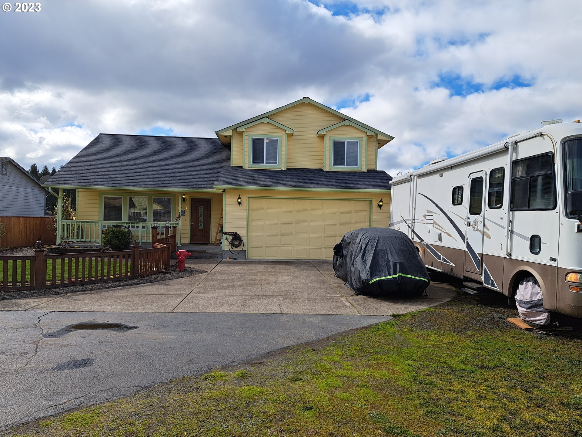 main property photo 23
