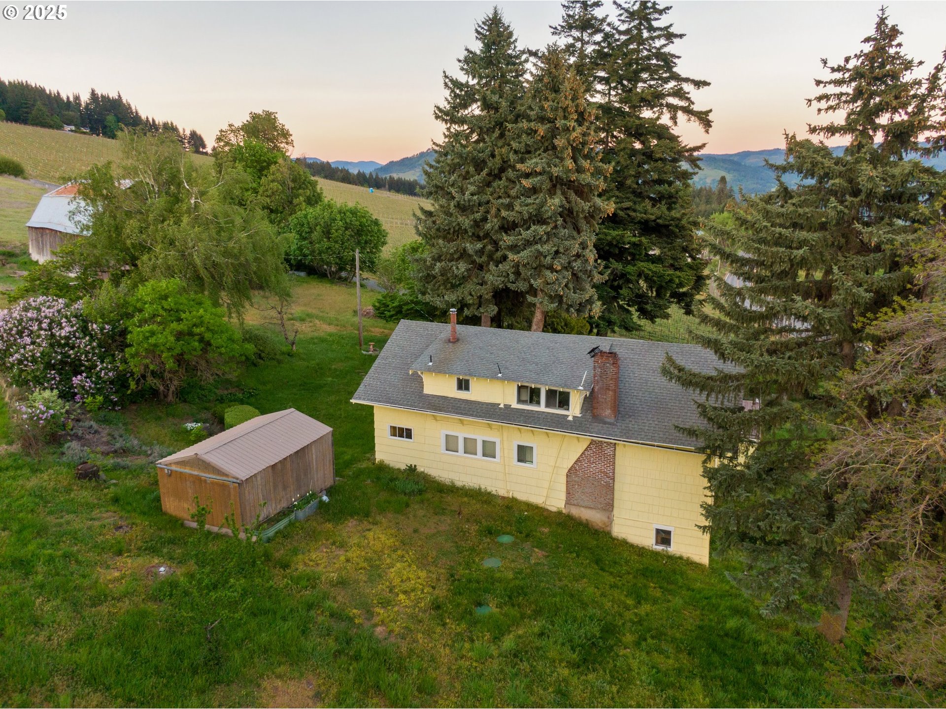 main property photo 7