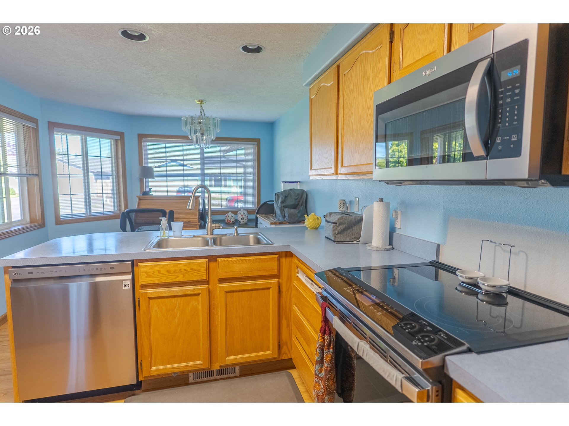 property viewer photo 13