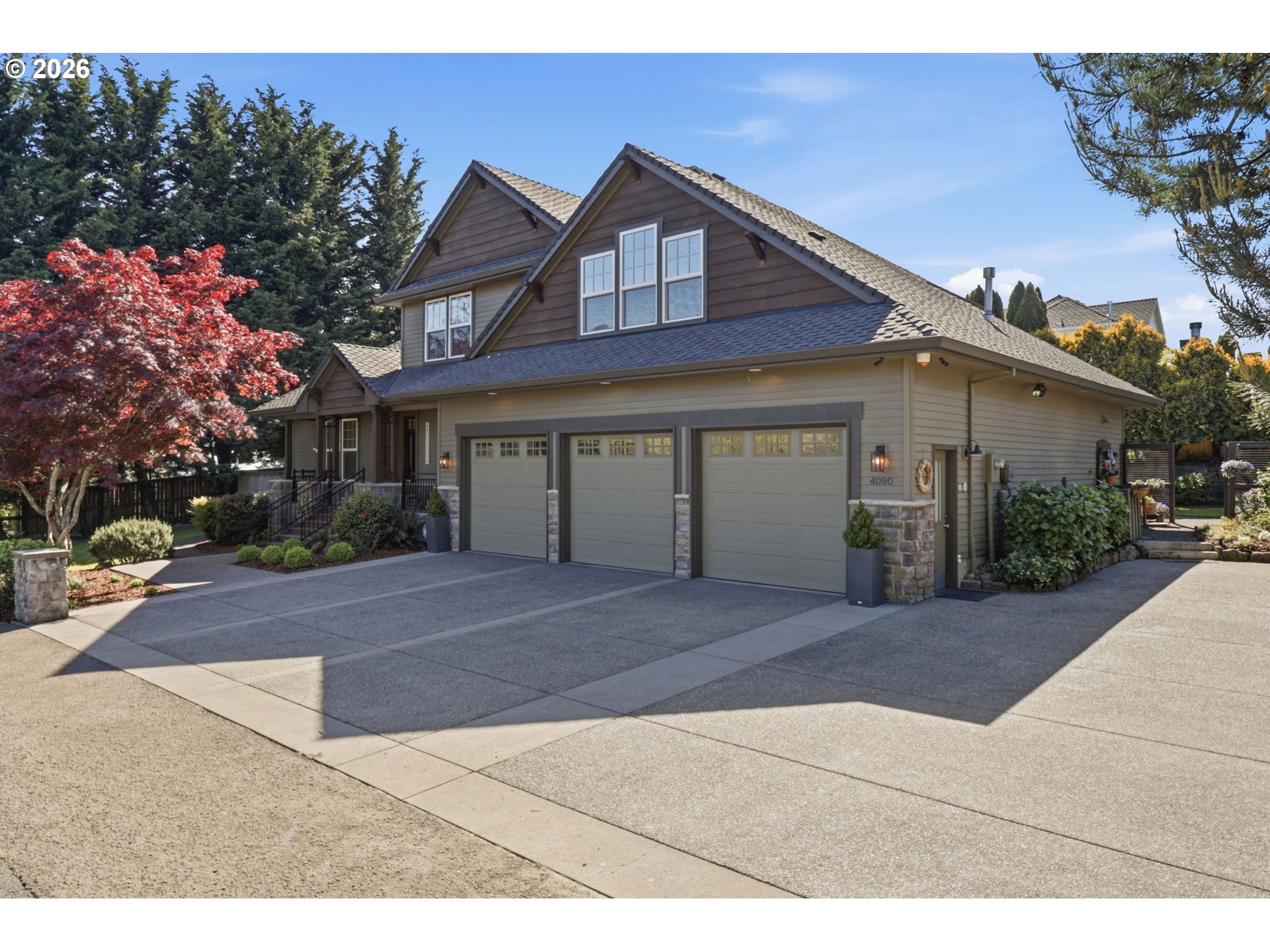 property viewer photo 1