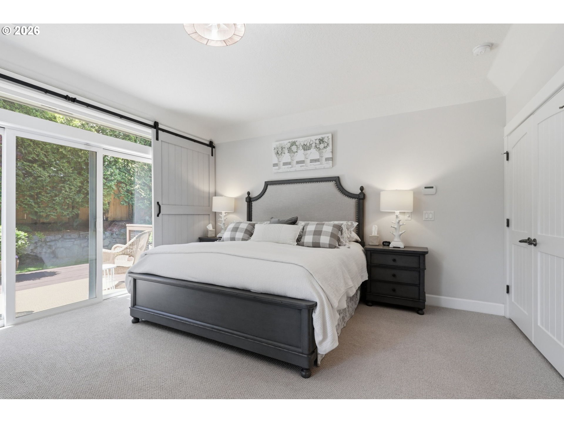 property viewer photo 15