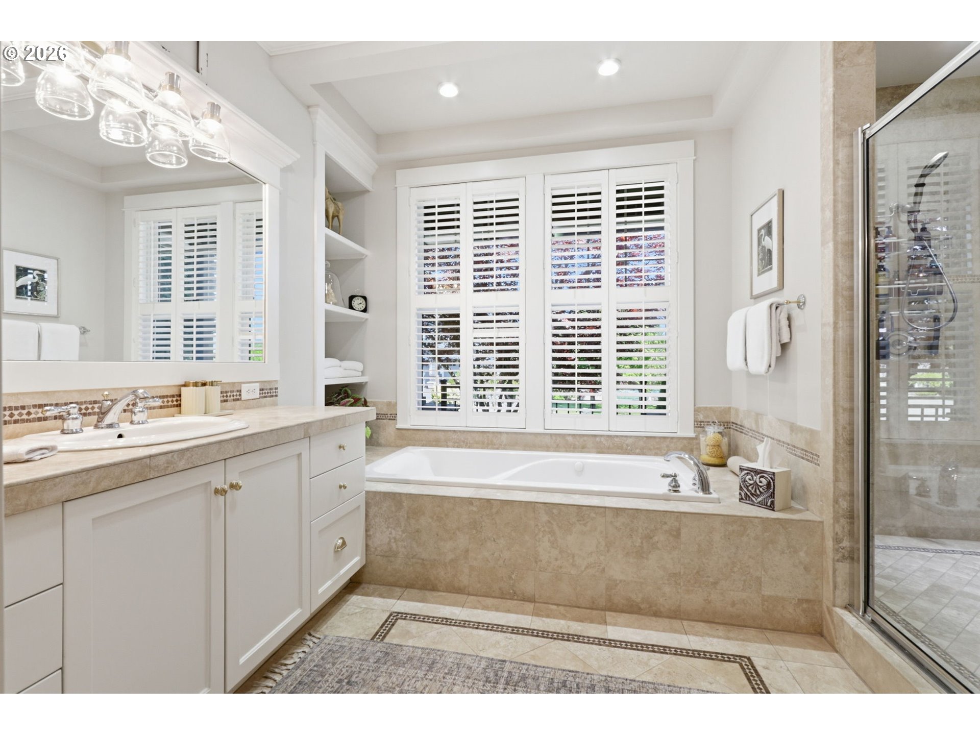 property viewer photo 17