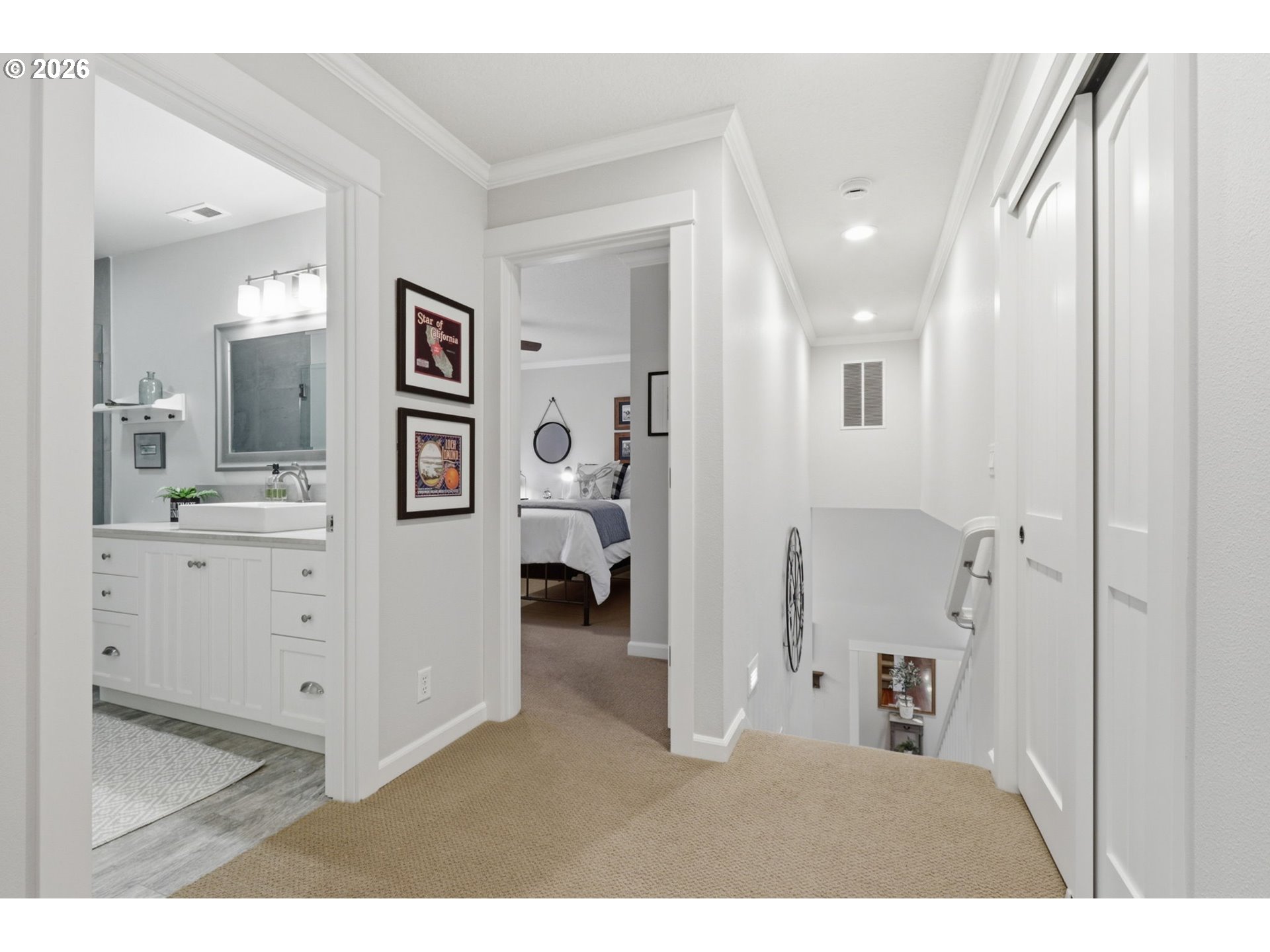 property viewer photo 19