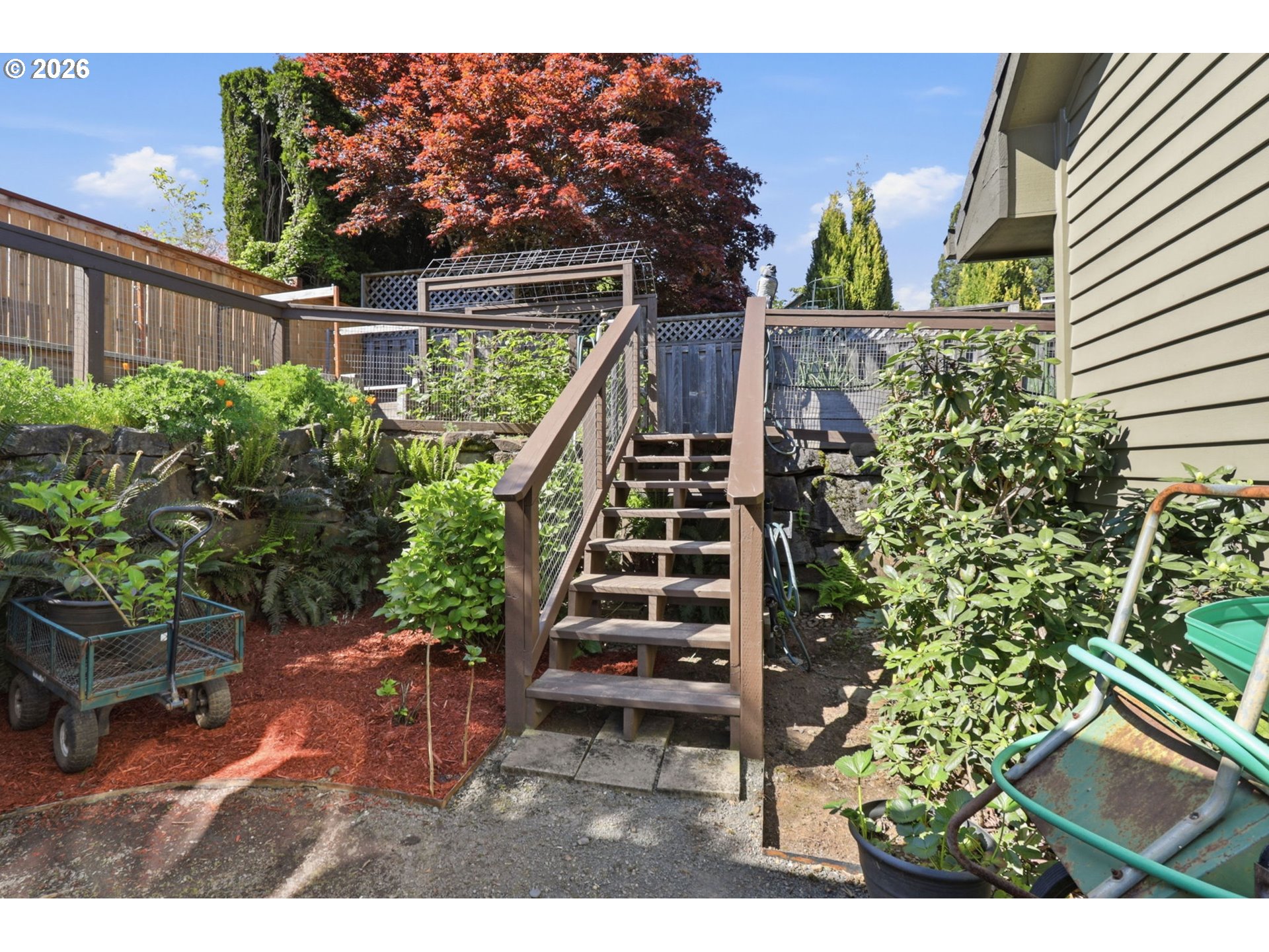 property viewer photo 30